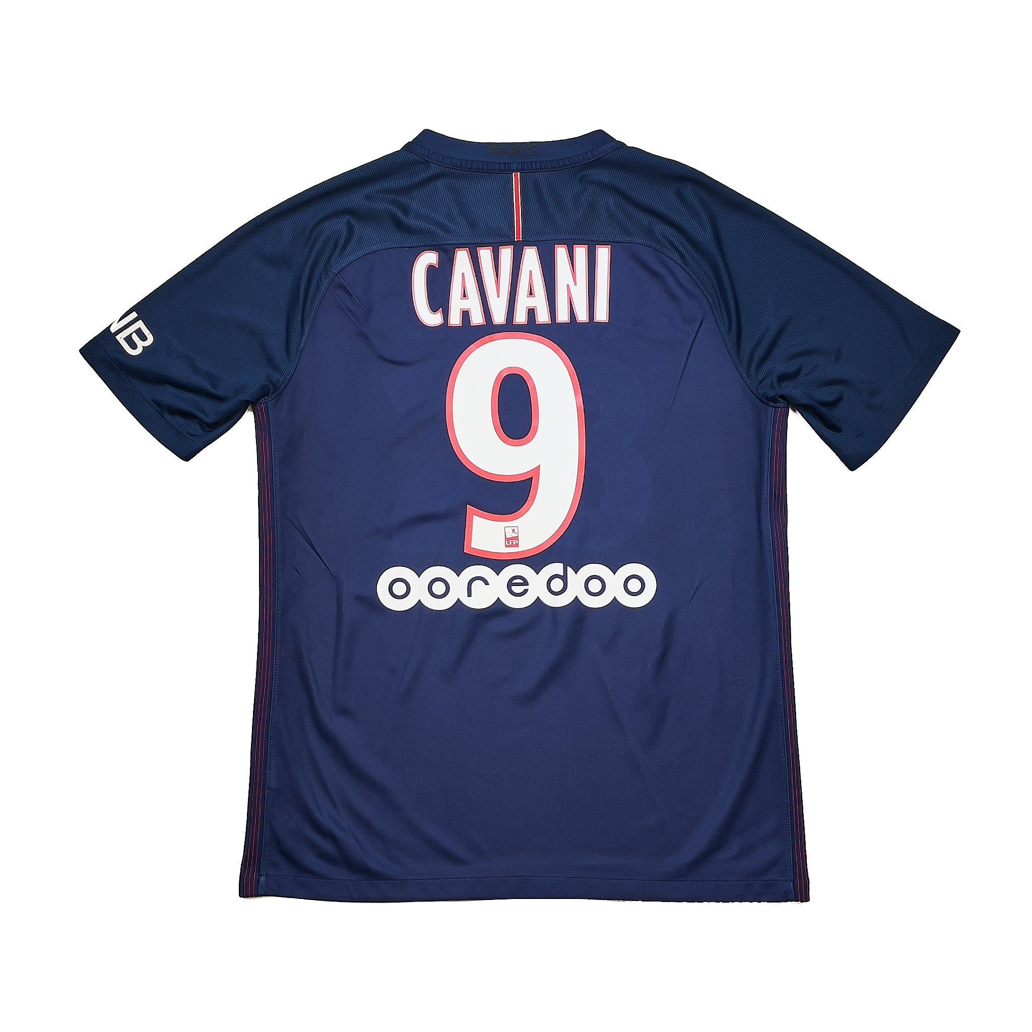 Buy 2016/17 PSG Cavani 9 Home Shirt (M) Nike ~ Free worldwide shipping ~ Authentic Vintage Football Shirts from Cult Kits