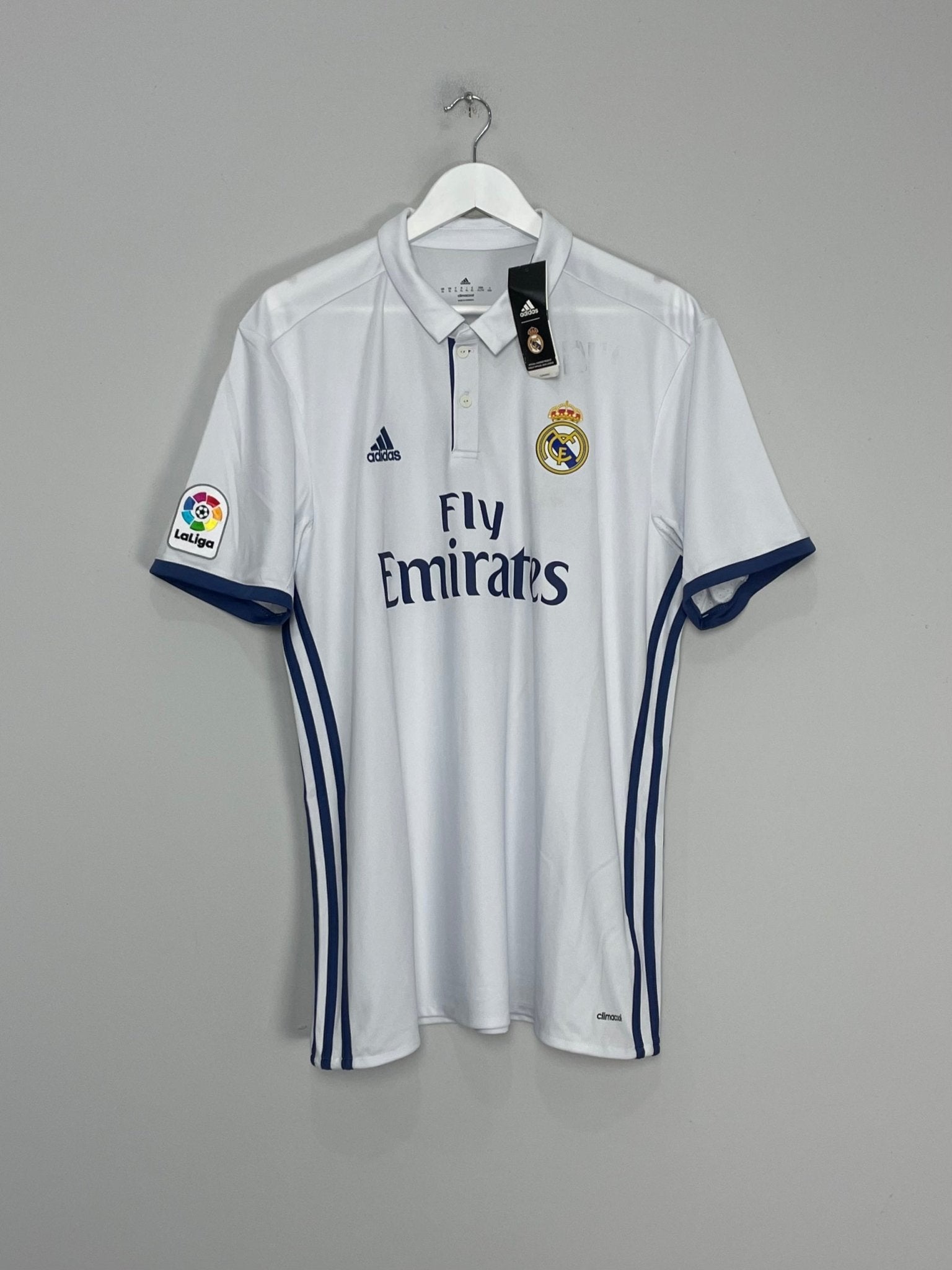 Shop 2016/17 REAL MADRID MARCELO #12 HOME SHIRT (XL) ADIDAS, classic football shirts, vintage football shirts & retro soccer jerseys at Cult Kits