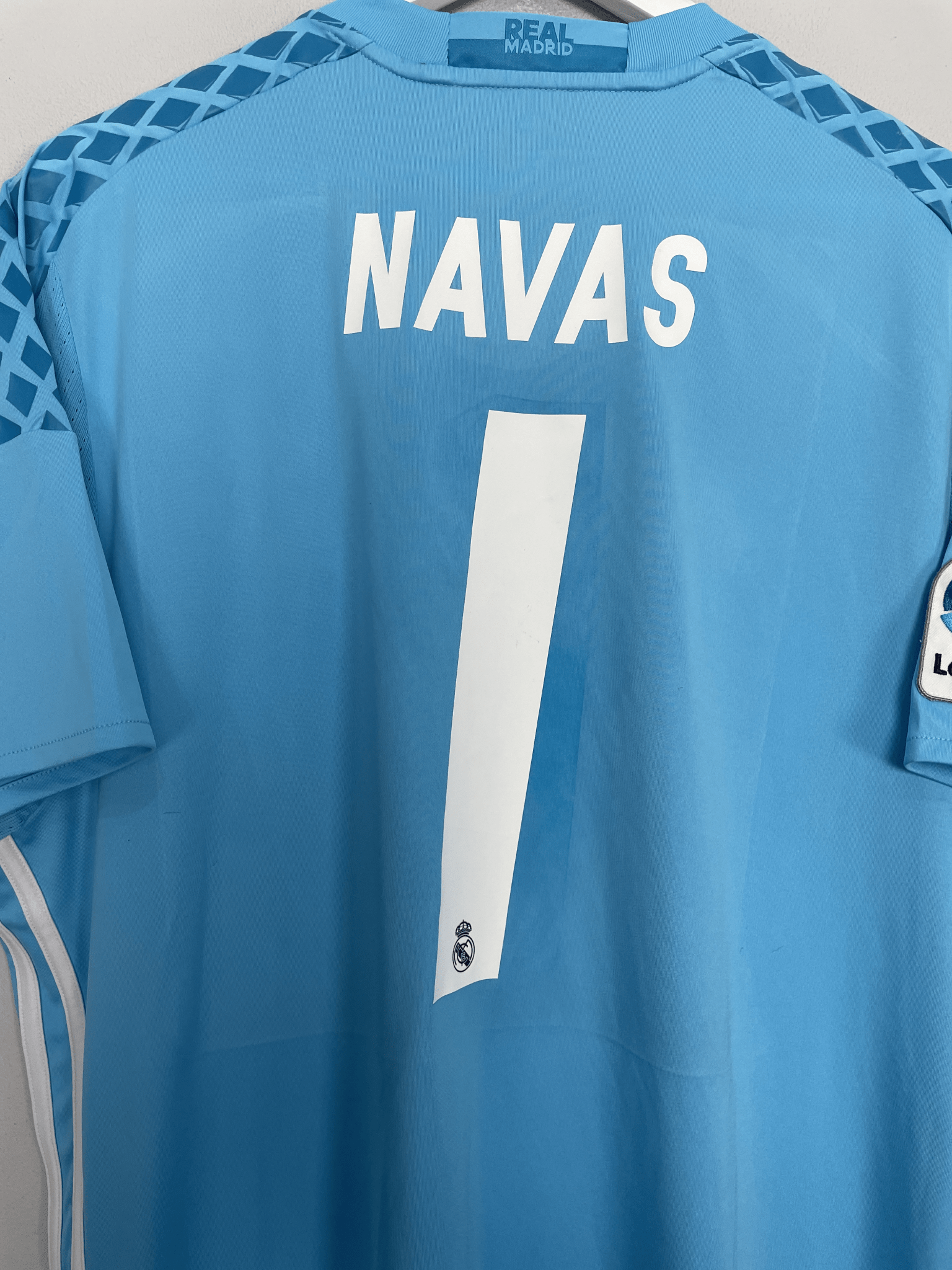 Shop 2016/17 REAL MADRID NAVAS #1 GK SHIRT (XL) ADIDAS, classic football shirts, vintage football shirts & retro soccer jerseys at Cult Kits