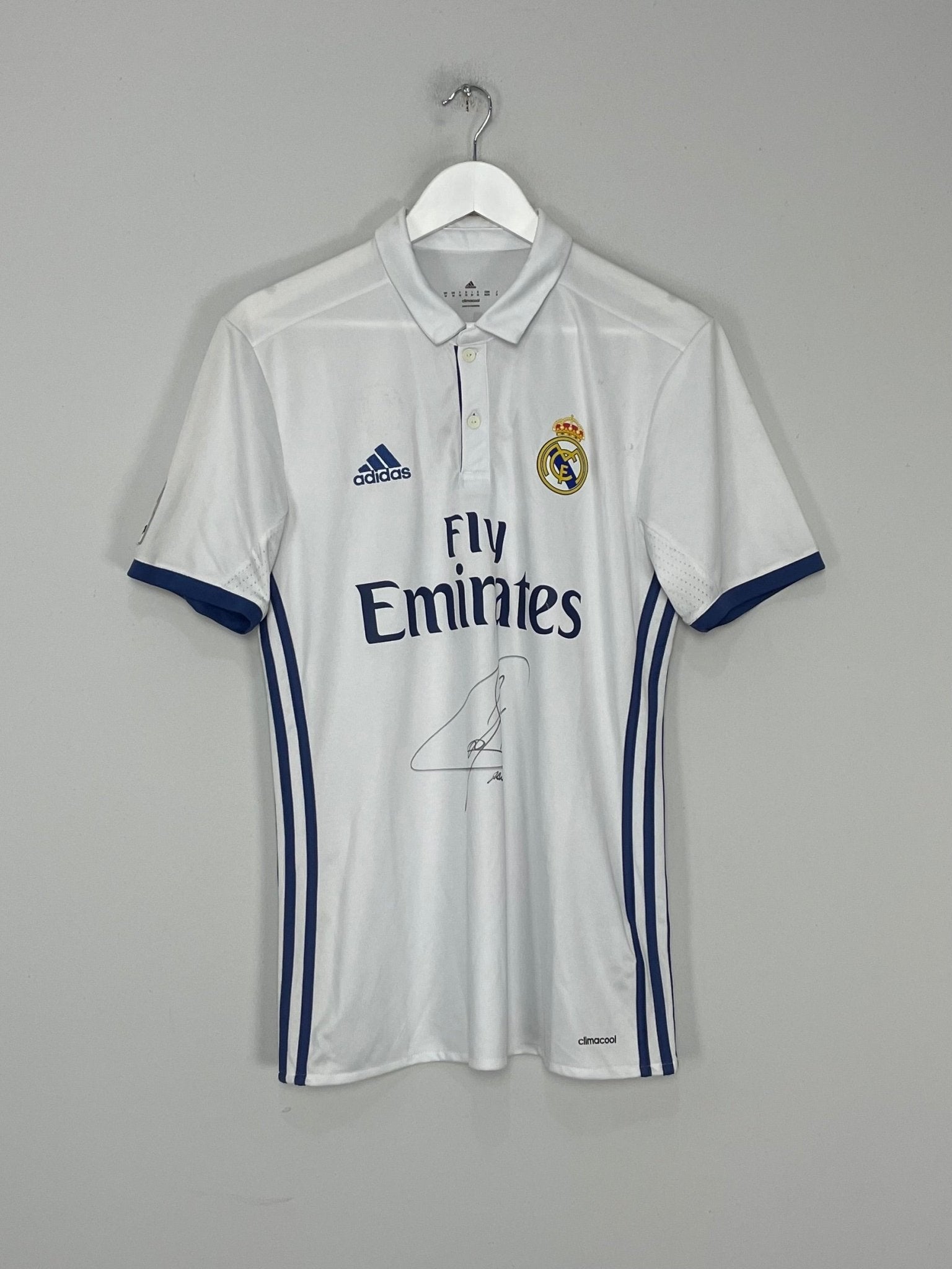 Shop 2016/17 REAL MADRID RAUL #7 *SIGNED* HOME SHIRT (M) ADIDAS, classic football shirts, vintage football shirts & retro soccer jerseys at Cult Kits