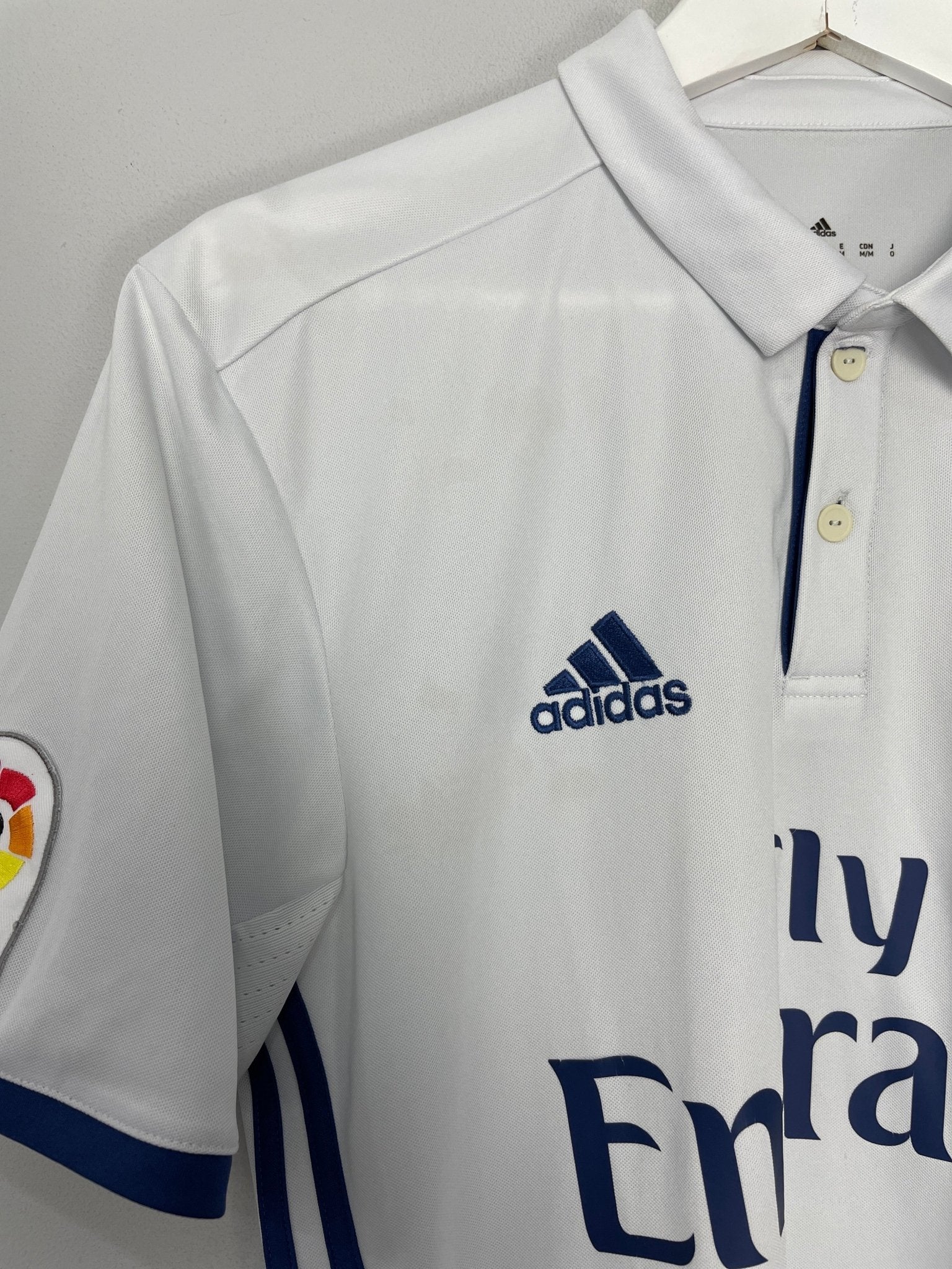 Shop 2016/17 REAL MADRID RONALDO #7 HOME SHIRT (M) ADIDAS, classic football shirts, vintage football shirts & retro soccer jerseys at Cult Kits