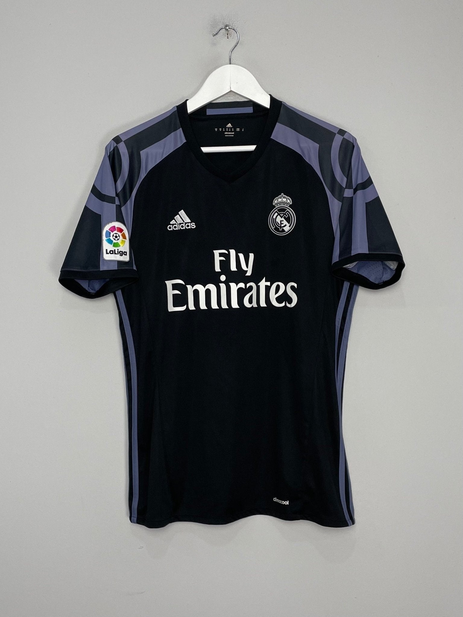 Shop 2016/17 REAL MADRID RONALDO #7 THIRD SHIRT (M) ADIDAS, classic football shirts, vintage football shirts & retro soccer jerseys at Cult Kits