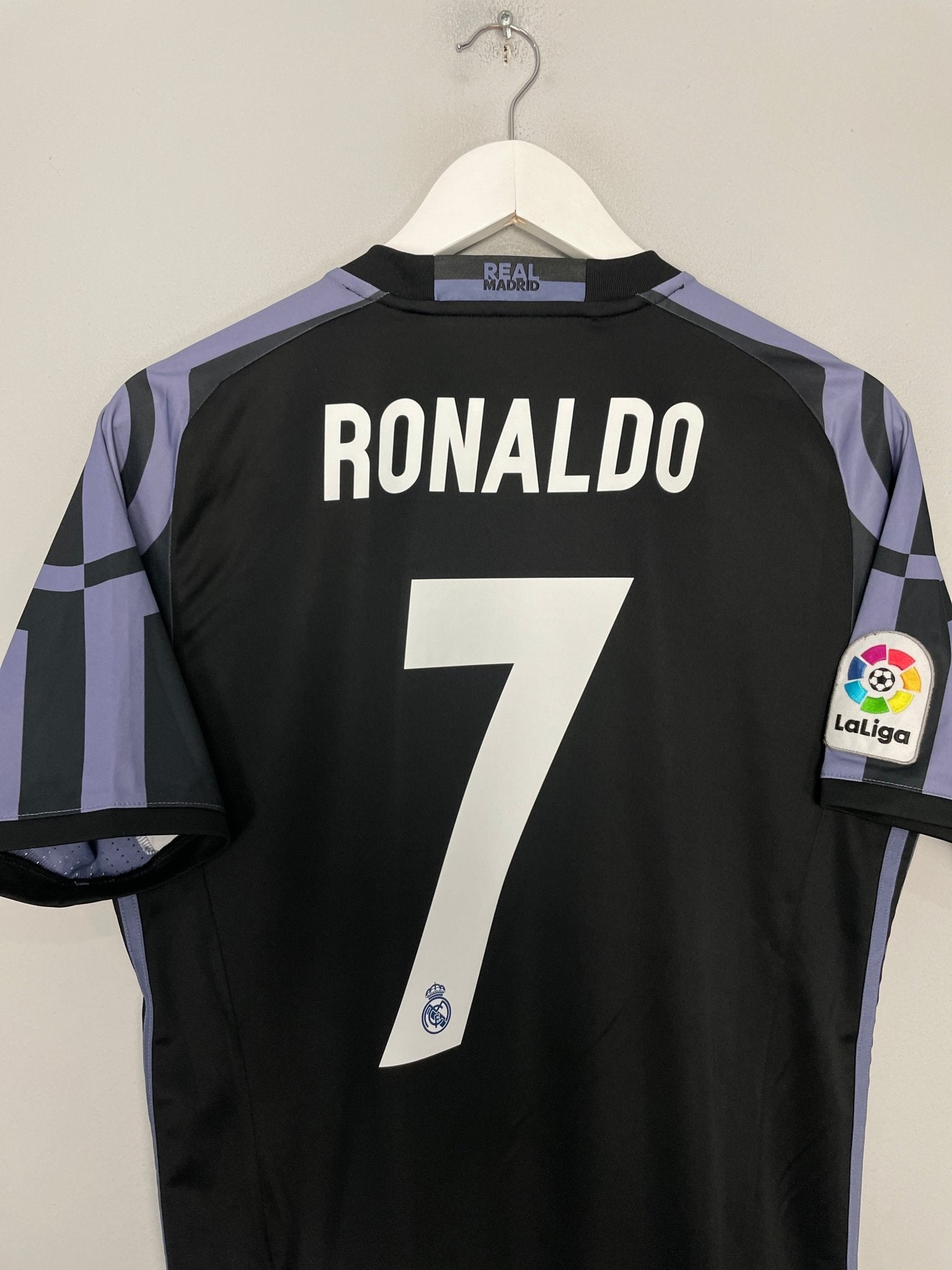 Shop 2016/17 REAL MADRID RONALDO #7 THIRD SHIRT (M) ADIDAS, classic football shirts, vintage football shirts & retro soccer jerseys at Cult Kits