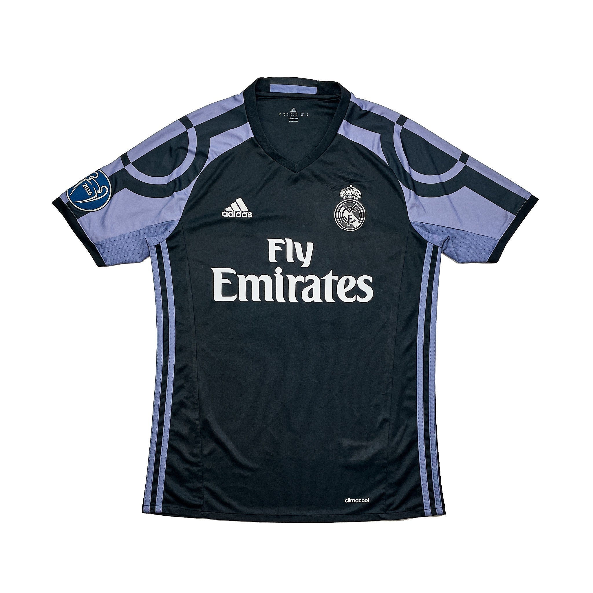 Buy 2016/17 Real Madrid Ronaldo 7 Third Shirt (S) Adidas ~ Free worldwide shipping ~ Authentic Vintage Football Shirts from Cult Kits
