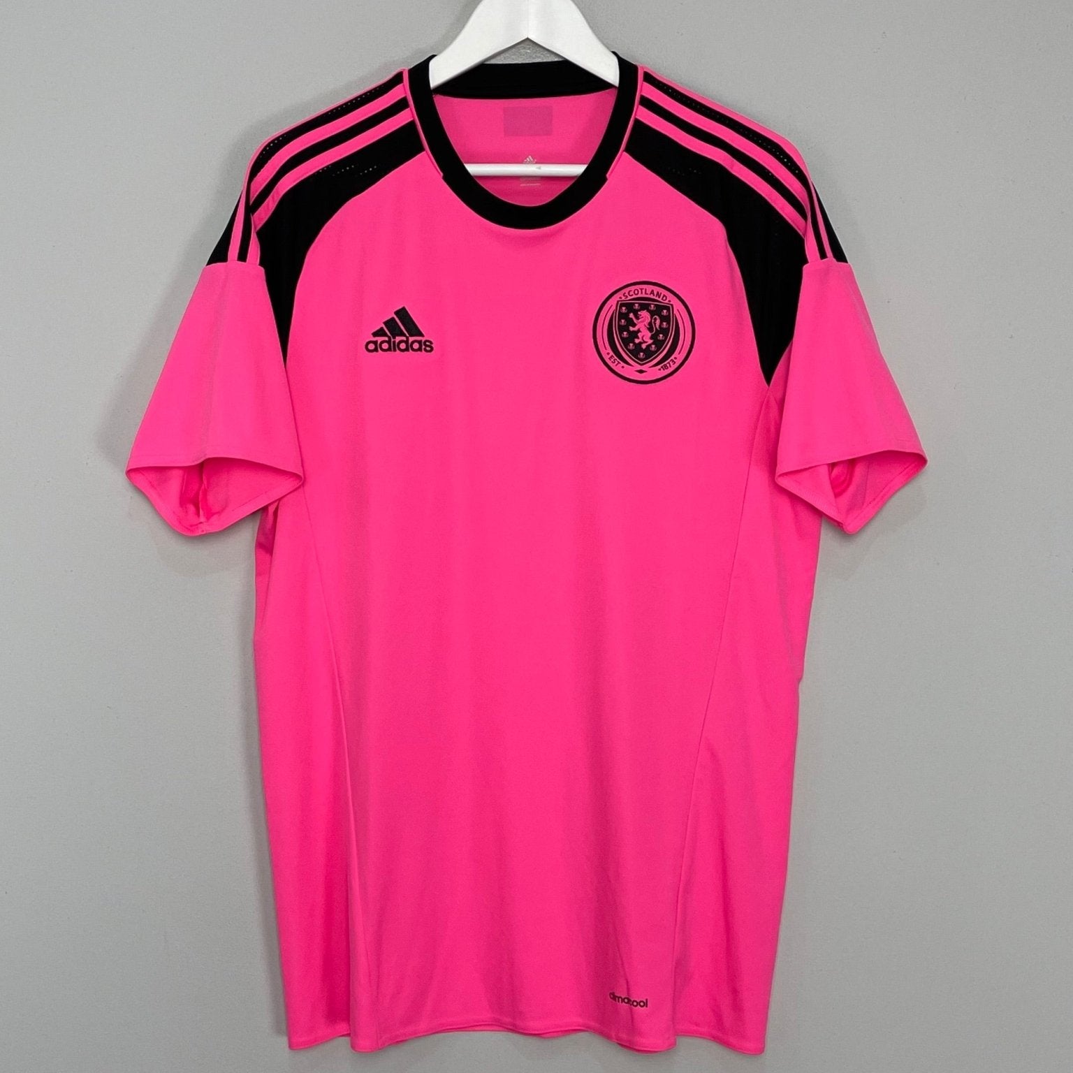 Shop 2016/17 SCOTLAND AWAY SHIRT (L) ADIDAS, classic football shirts, vintage football shirts & retro soccer jerseys at Cult Kits