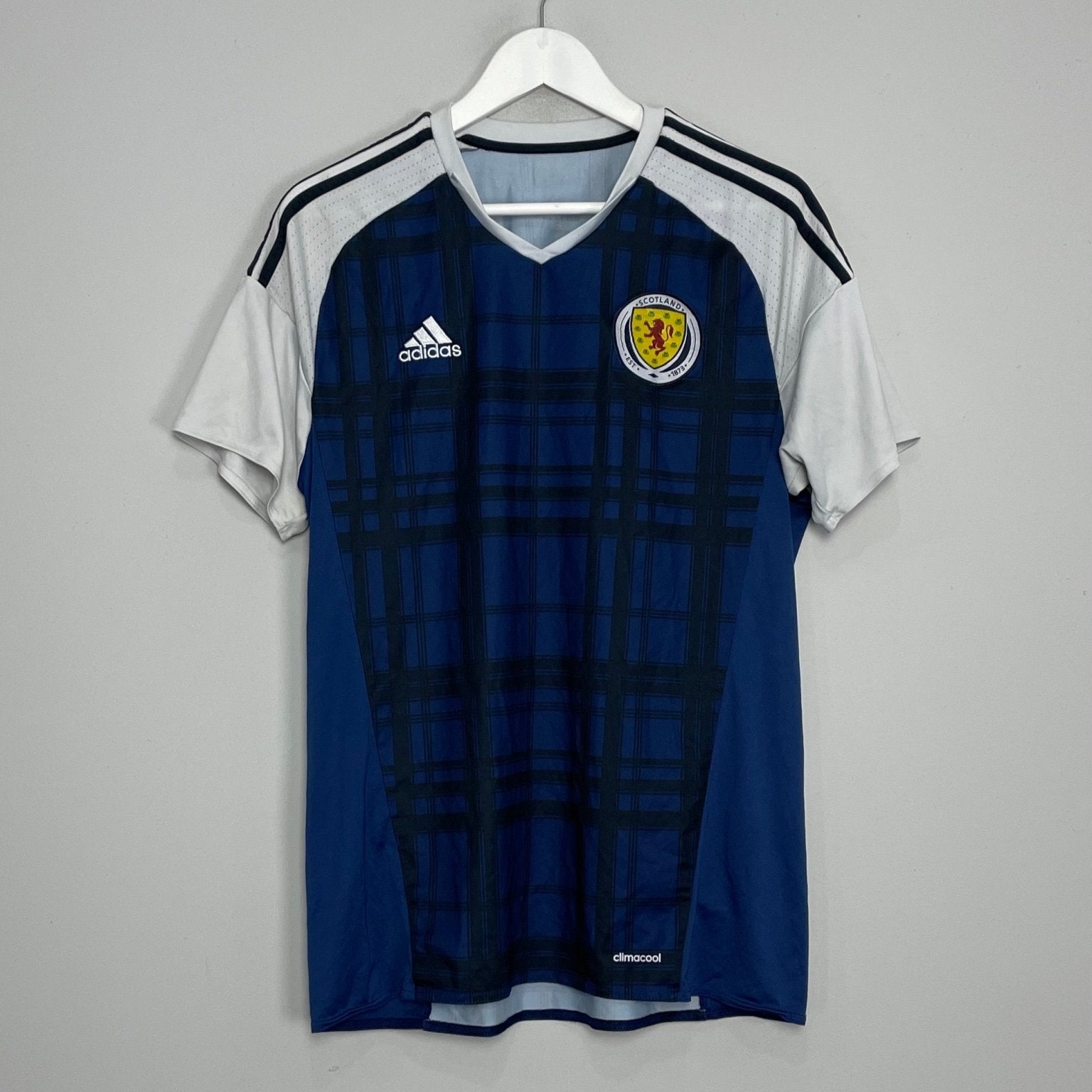 Shop 2016/17 SCOTLAND HOME SHIRT (L) ADIDAS, classic football shirts, vintage football shirts & retro soccer jerseys at Cult Kits