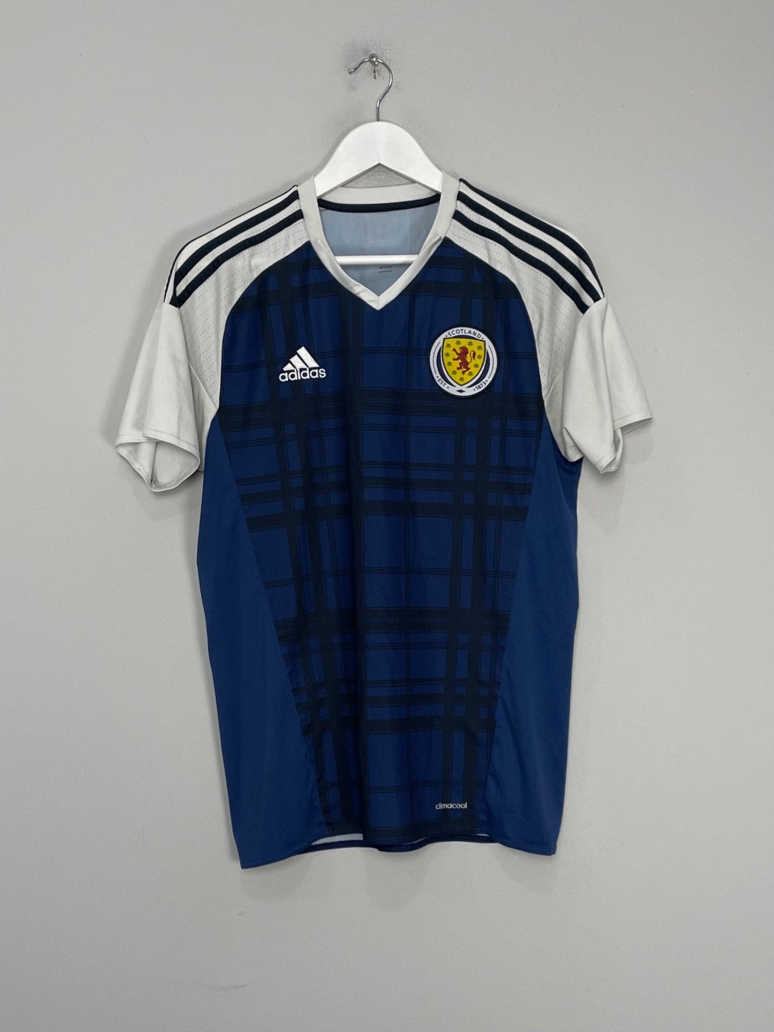 Shop 2016/17 SCOTLAND HOME SHIRT (M) ADIDAS, classic football shirts, vintage football shirts & retro soccer jerseys at Cult Kits