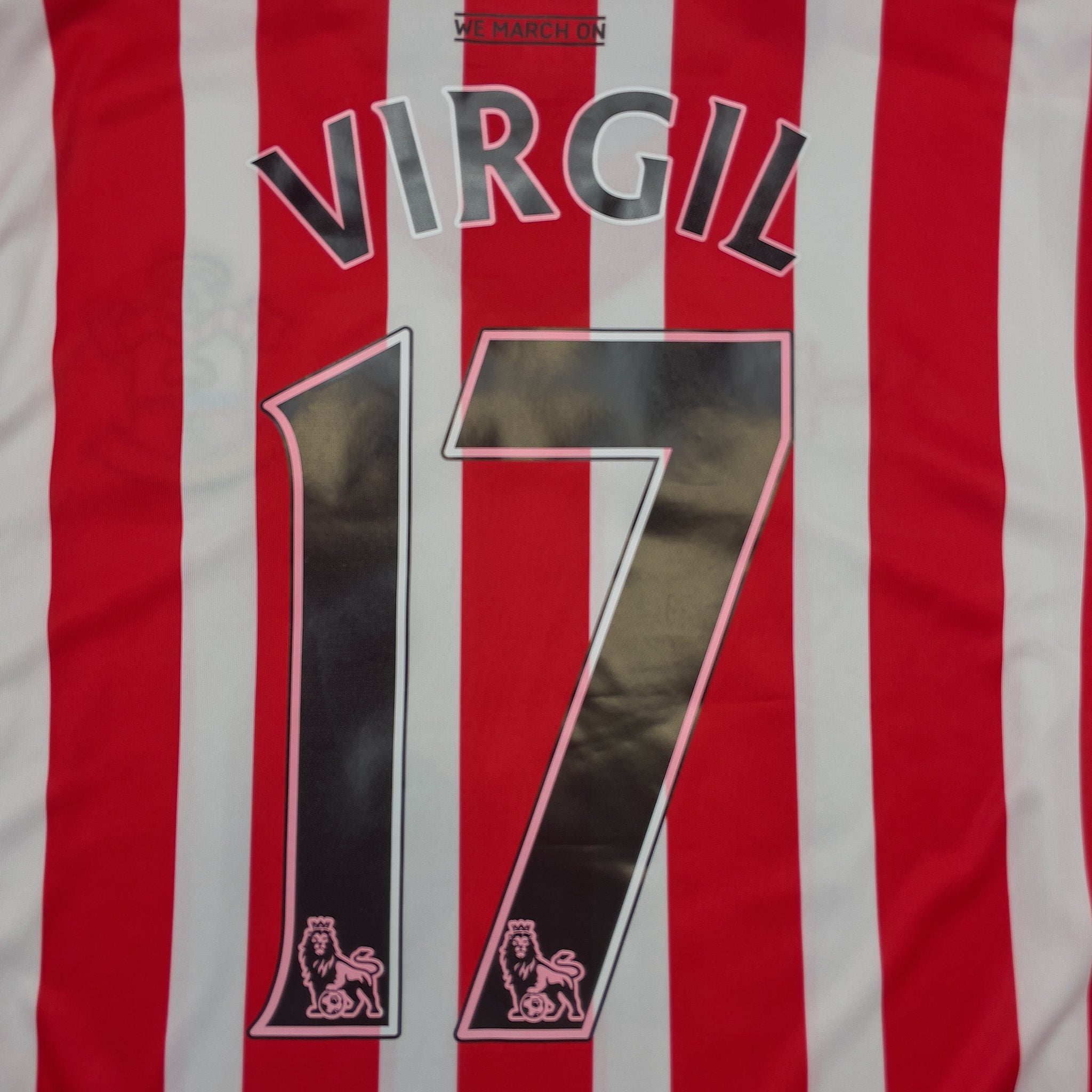 Buy 2016/17 Southampton Virgil 17 Home Shirt (XL) Under Armour ~ Free worldwide shipping available ~ Authentic Vintage Football Shirts from Cult Kits