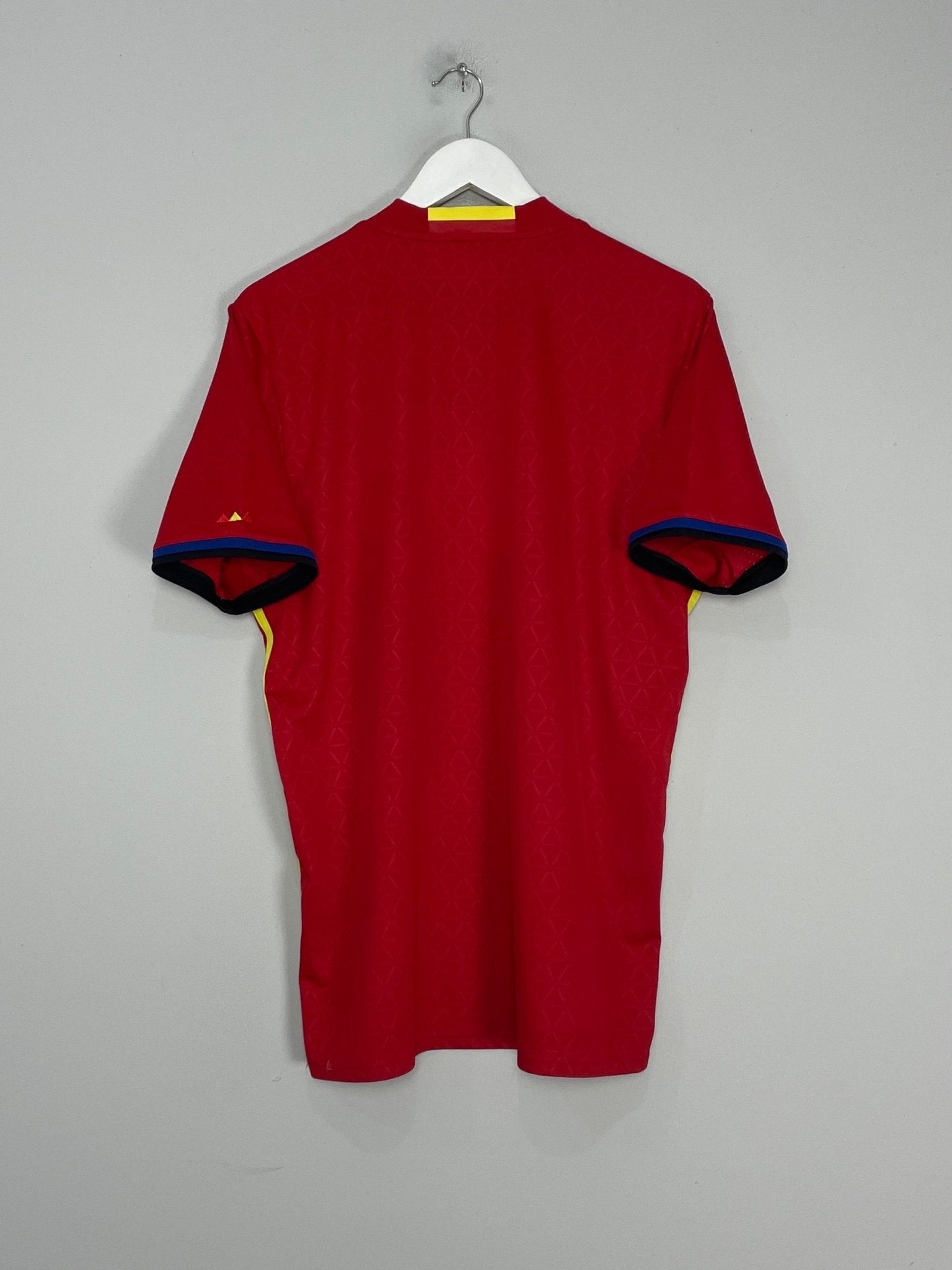 Shop 2016/17 SPAIN HOME SHIRT (L) ADIDAS, classic football shirts, vintage football shirts & retro soccer jerseys at Cult Kits