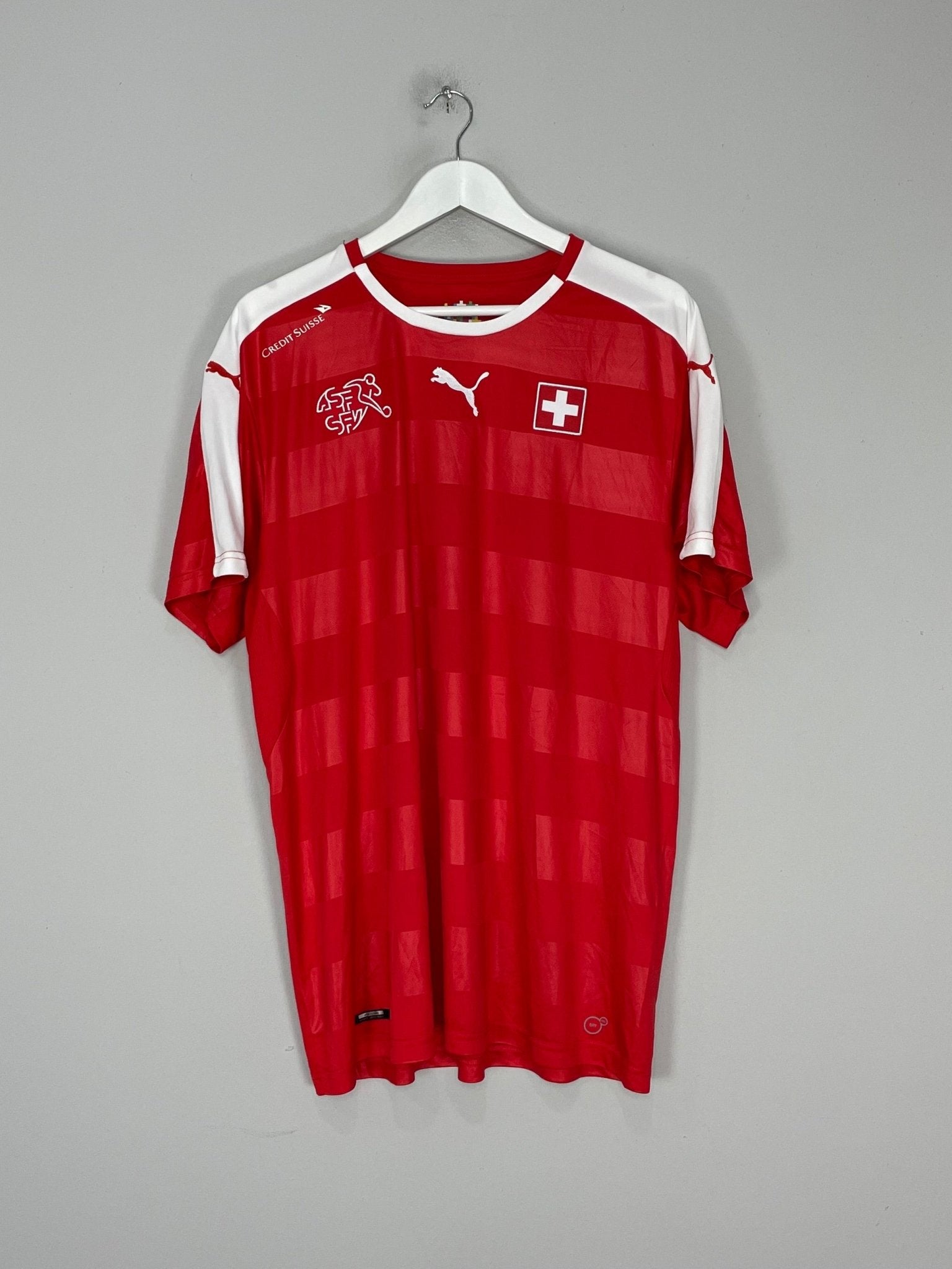 Shop 2016/17 SWITZERLAND HOME SHIRT (XL) PUMA, classic football shirts, vintage football shirts & retro soccer jerseys at Cult Kits