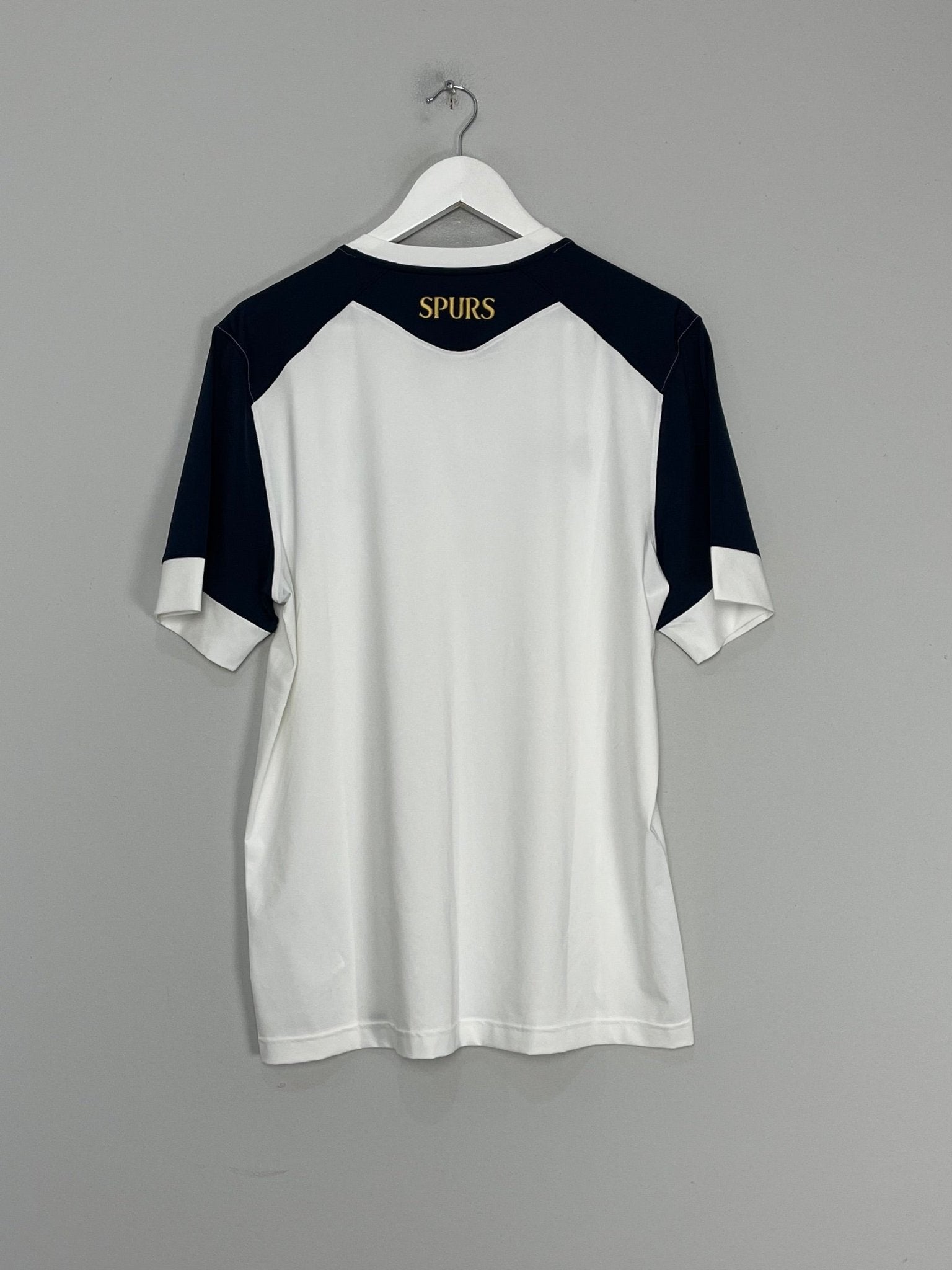 Shop 2016/17 TOTTENHAM HOME SHIRT (L) UNDER ARMOUR, classic football shirts, vintage football shirts & retro soccer jerseys at Cult Kits