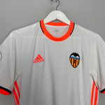 Shop 2016/17 VALENCIA HOME SHIRT (M) ADIDAS, classic football shirts, vintage football shirts & retro soccer jerseys at Cult Kits