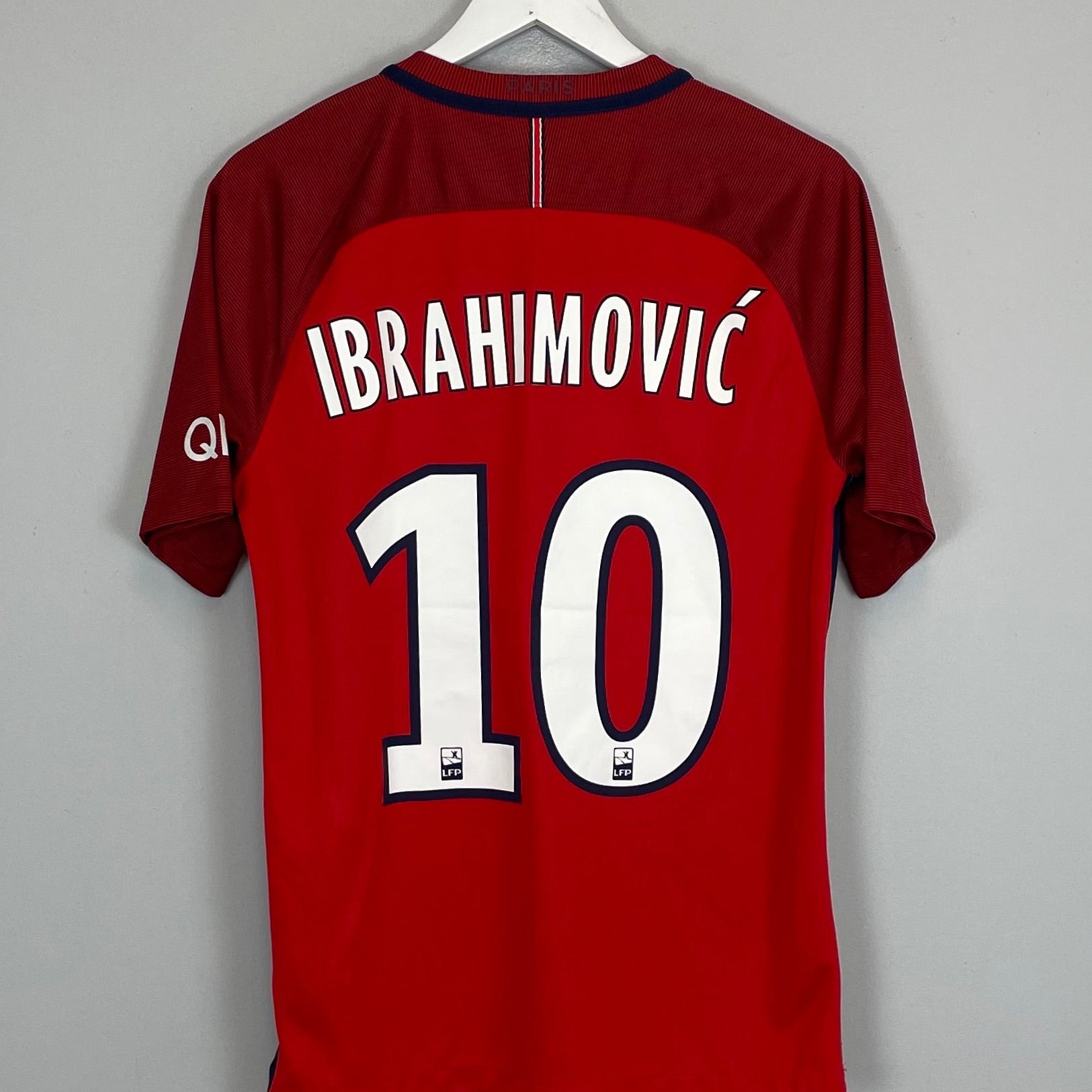 Shop 2016/17 PSG IBRAHIMOVIC #10 AWAY SHIRT (M) NIKE, classic football shirts, vintage football shirts & retro soccer jerseys at Cult Kits