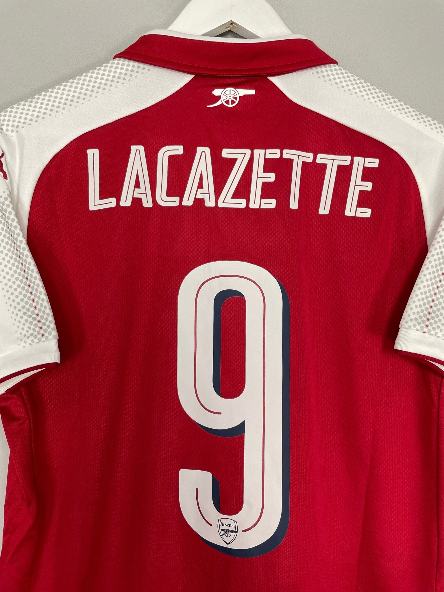 Shop 2017/18 ARSENAL LACAZETTE #9 HOME SHIRT (M) PUMA, classic football shirts, vintage football shirts & retro soccer jerseys at Cult Kits