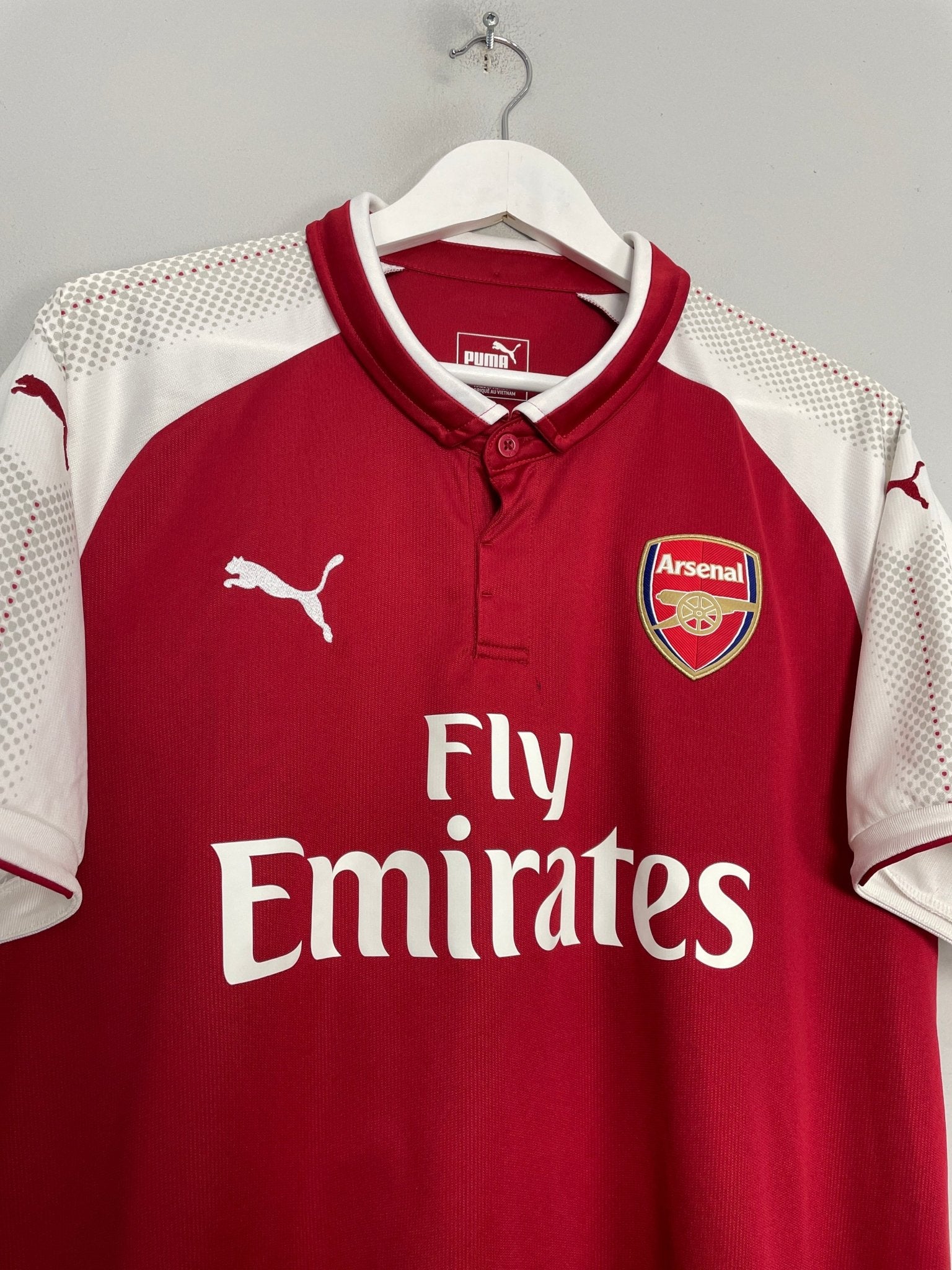 Shop 2017/18 ARSENAL OZIL #11 HOME SHIRT (XL) PUMA, classic football shirts, vintage football shirts & retro soccer jerseys at Cult Kits