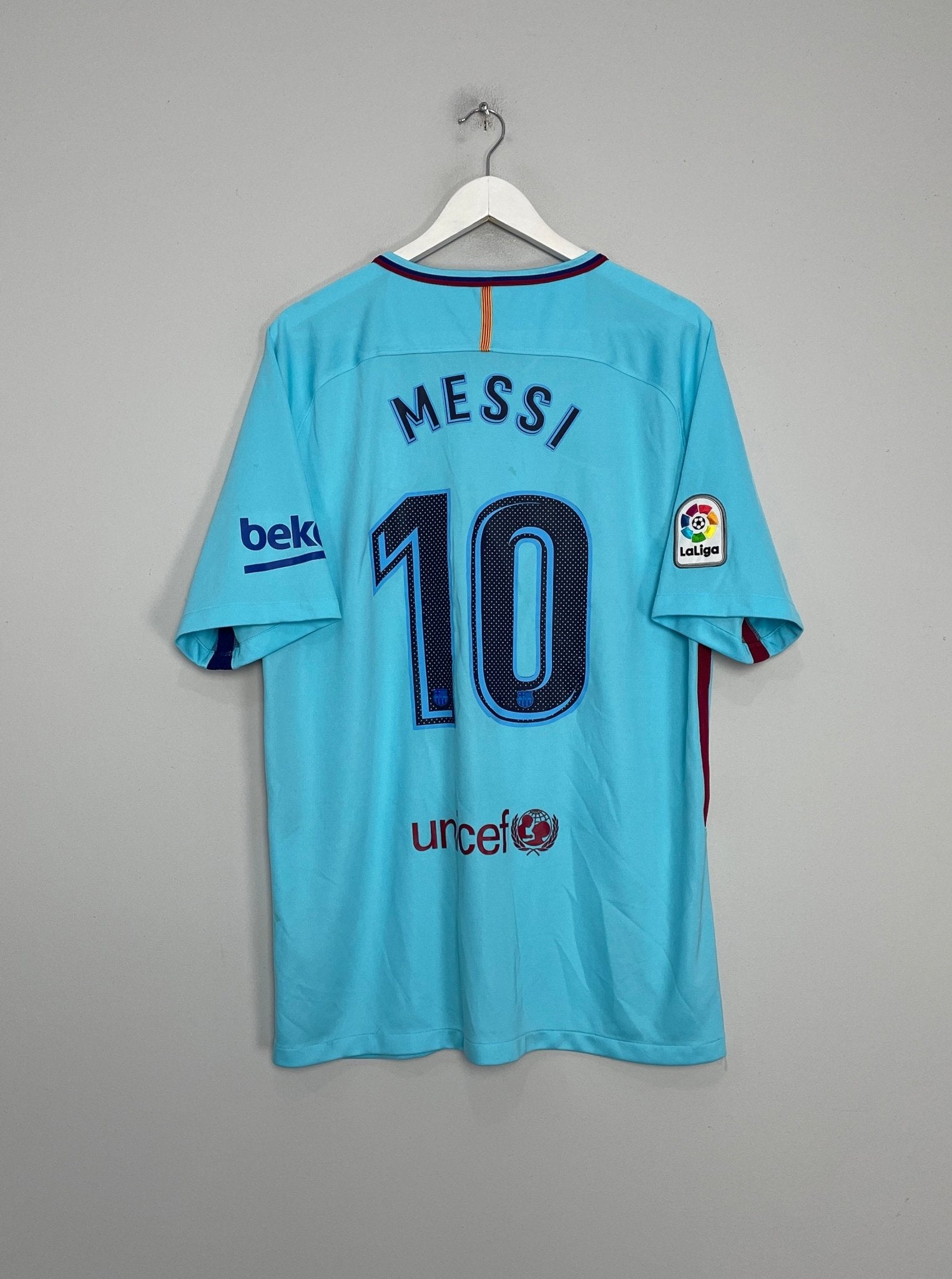 Shop 2017/18 BARCELONA MESSI #10 AWAY SHIRT (XL) NIKE, classic football shirts, vintage football shirts & retro soccer jerseys at Cult Kits