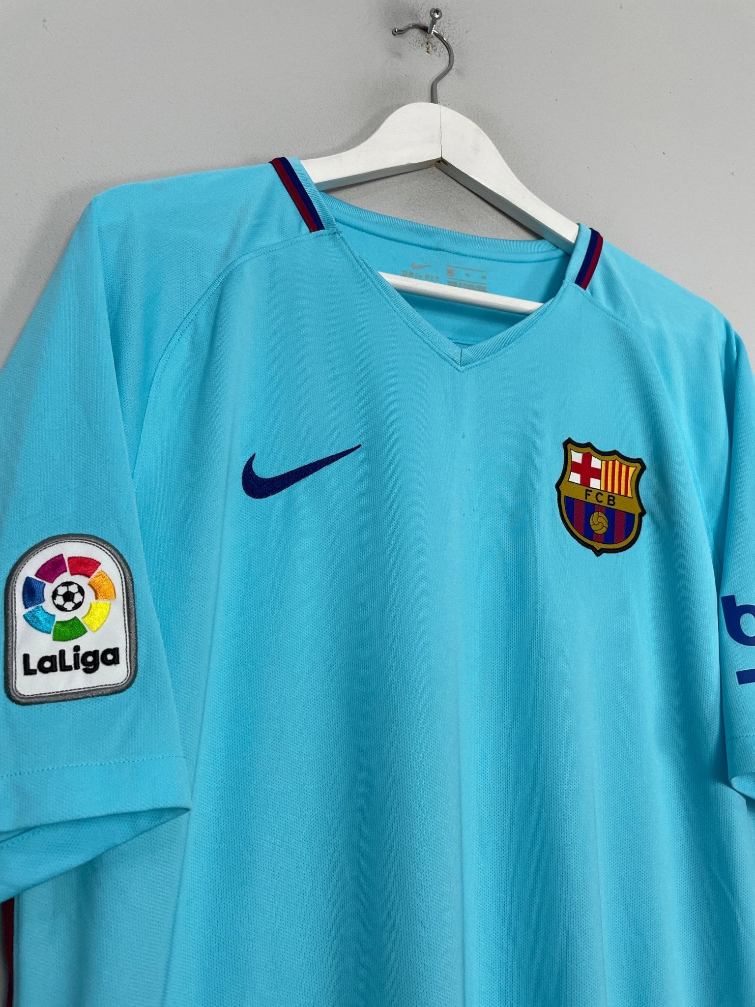 Shop 2017/18 BARCELONA MESSI #10 AWAY SHIRT (XL) NIKE, classic football shirts, vintage football shirts & retro soccer jerseys at Cult Kits