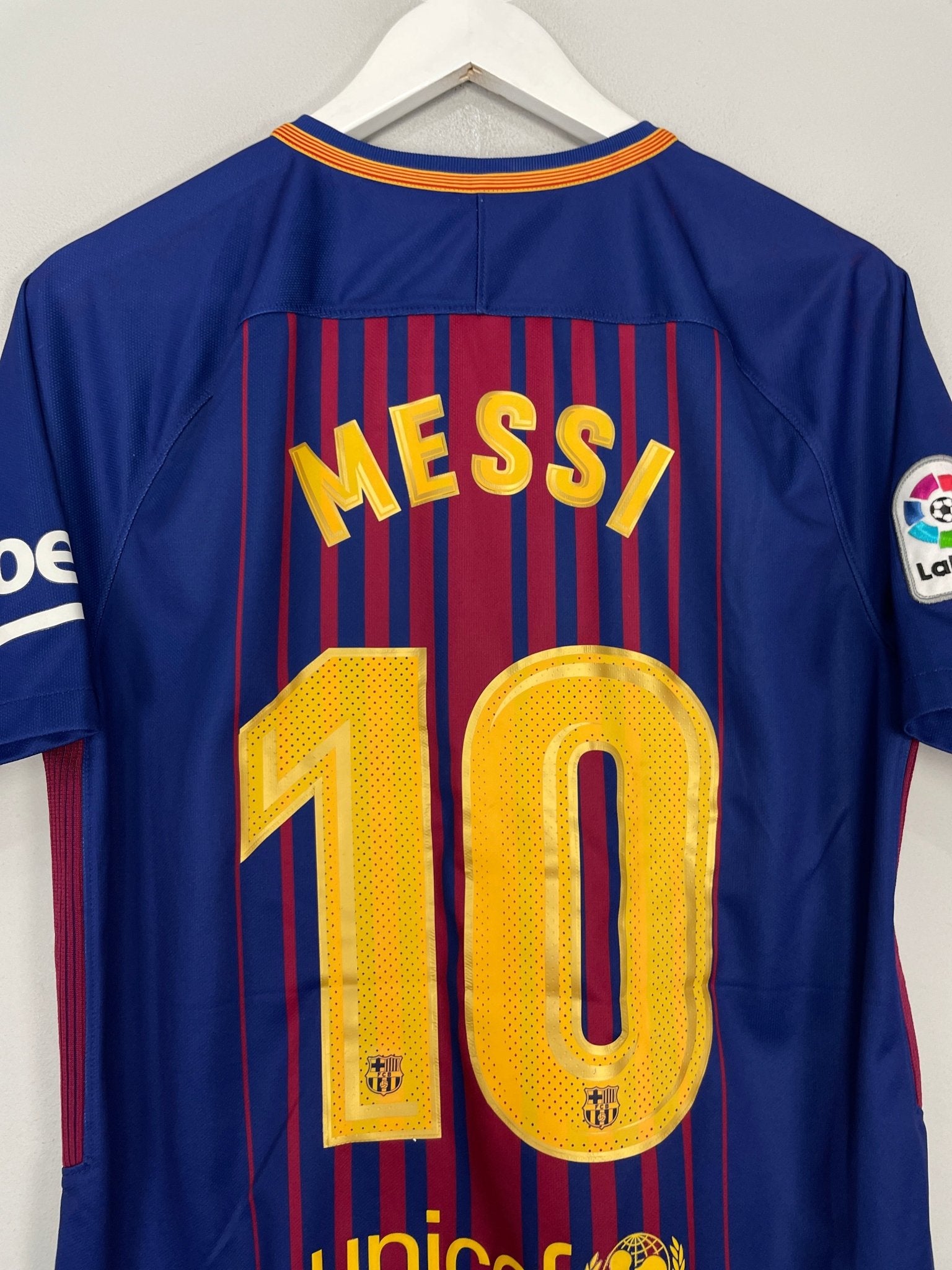 Shop 2017/18 BARCELONA MESSI #10 HOME SHIRT (M) NIKE, classic football shirts, vintage football shirts & retro soccer jerseys at Cult Kits