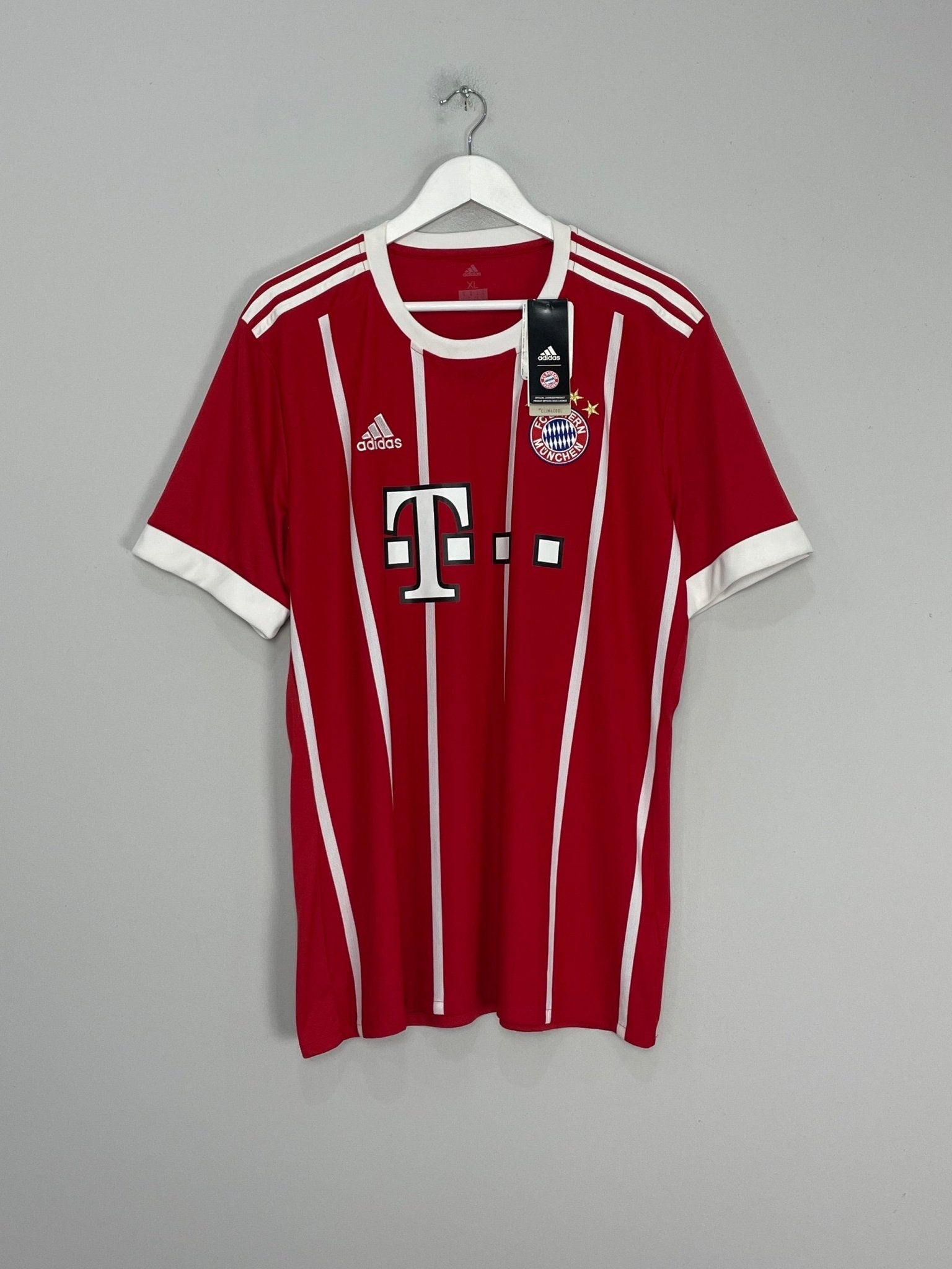 Shop 2017/18 BAYERN MUNICH *BNWT* HOME SHIRT (XL) ADIDAS, classic football shirts, vintage football shirts & retro soccer jerseys at Cult Kits