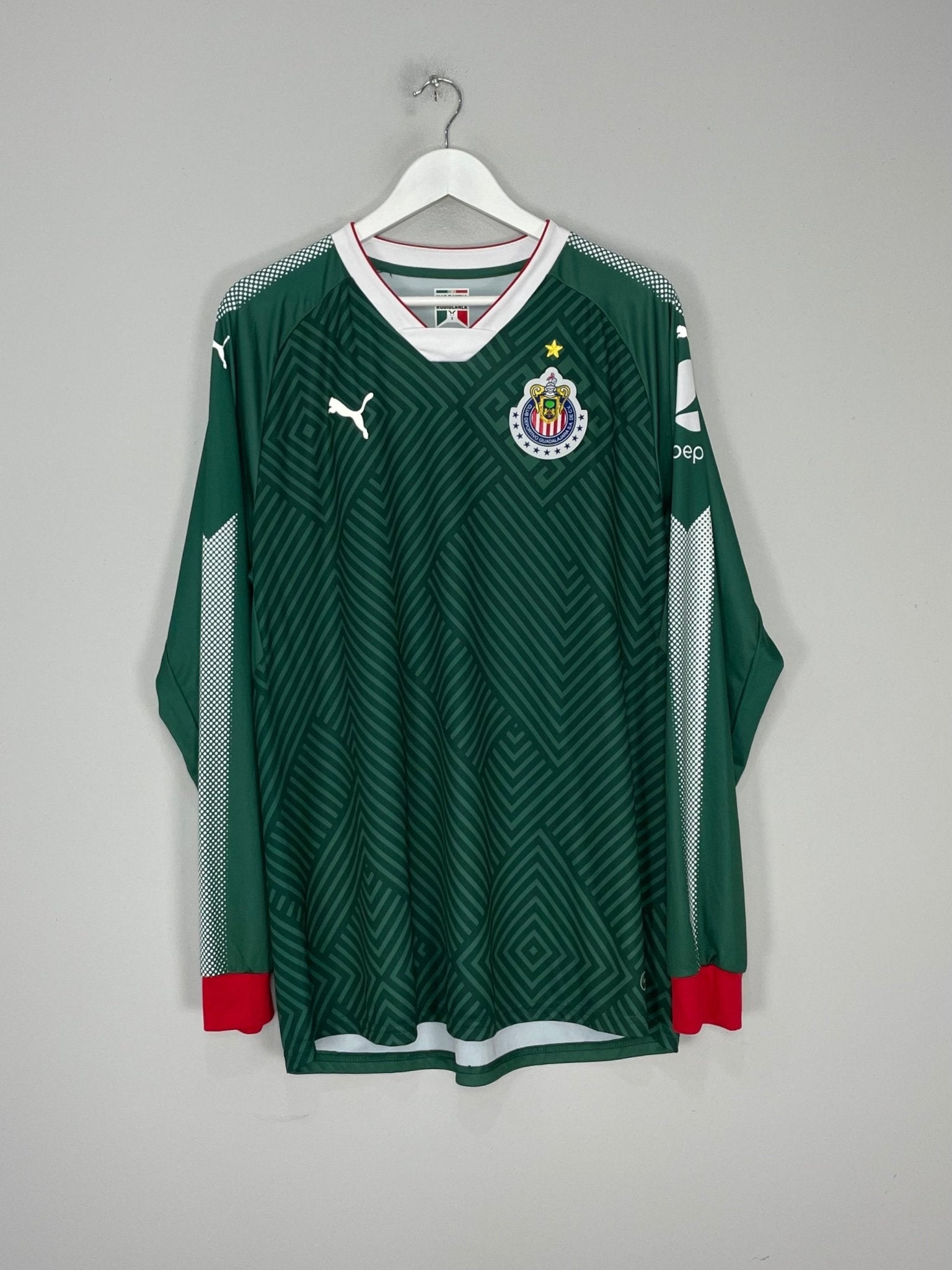 Shop 2017/18 CHIVAS GUADALAJARA L/S THIRD SHIRT (XXL) PUMA, classic football shirts, vintage football shirts & retro soccer jerseys at Cult Kits