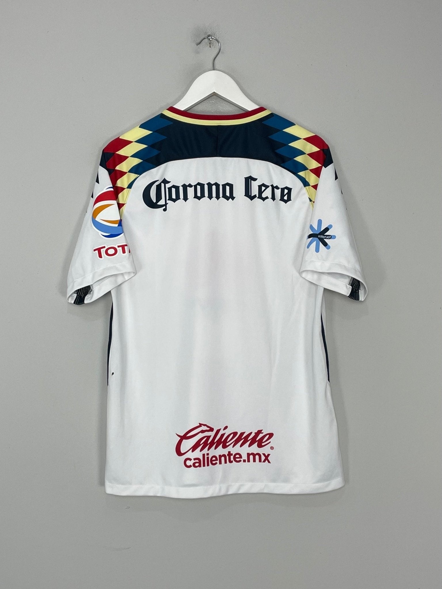 Shop 2017/18 CLUB AMERICA AWAY SHIRT (L) NIKE, classic football shirts, vintage football shirts & retro soccer jerseys at Cult Kits