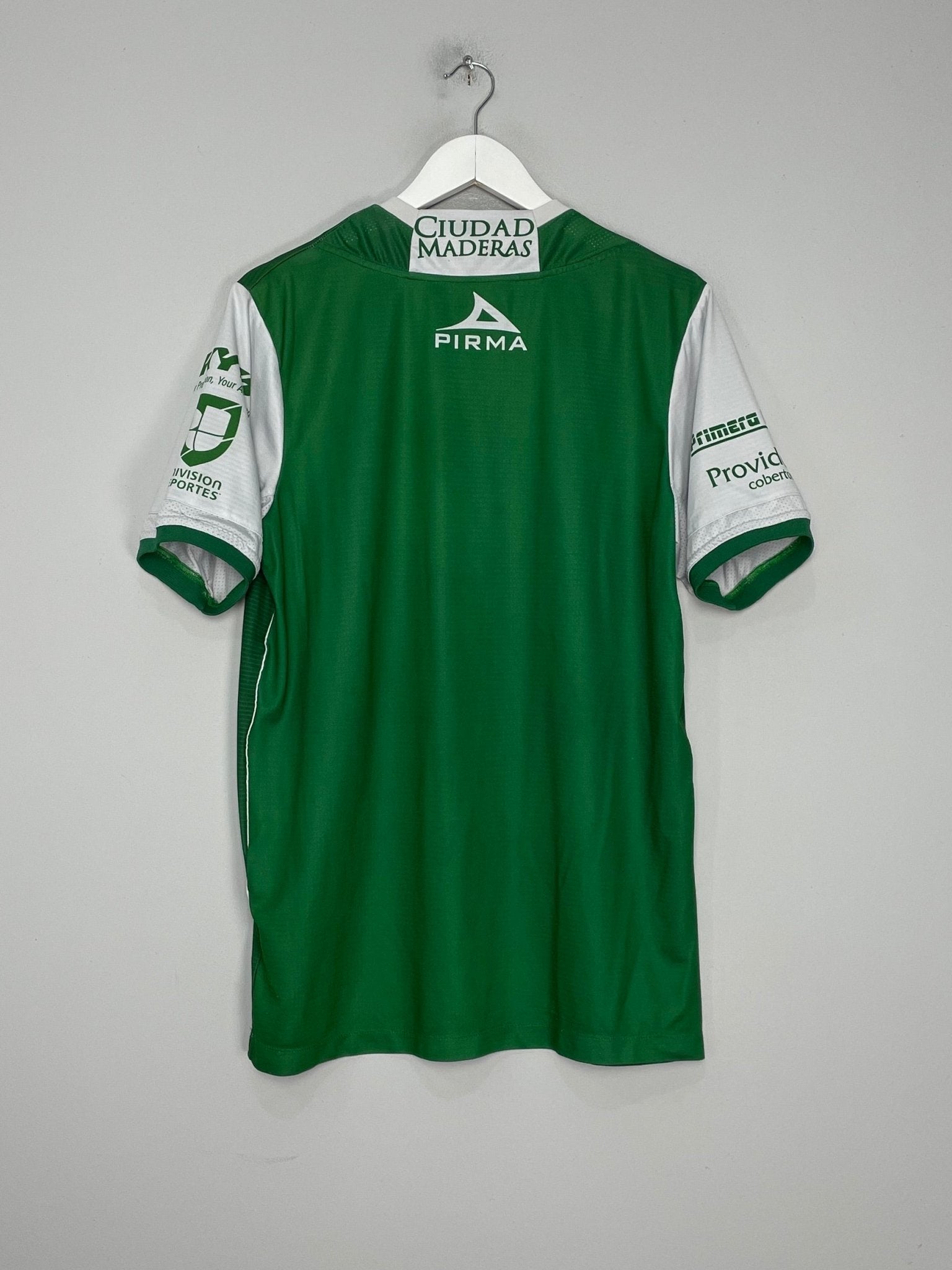 Shop 2017/18 CLUB LEON HOME SHIRT (L) PIRMA, classic football shirts, vintage football shirts & retro soccer jerseys at Cult Kits
