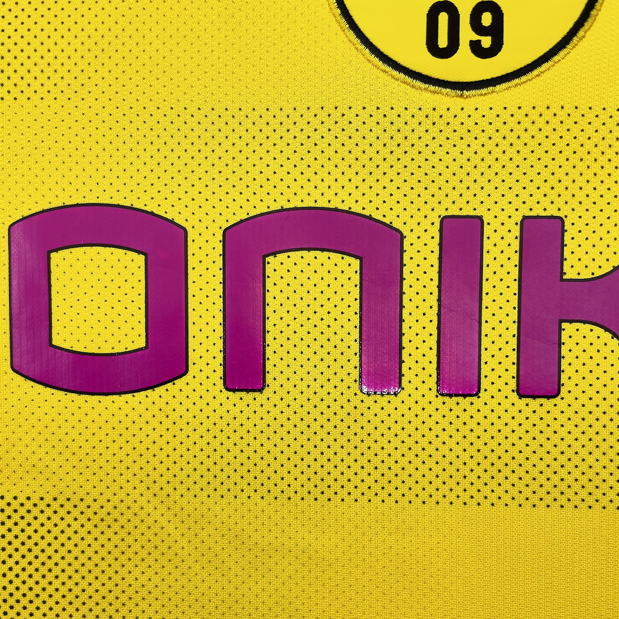 Buy 2017/18 Dortmund Isak 14 Home Shirt (XL) Puma ~ Free worldwide shipping ~ Authentic Vintage Football Shirts from Cult Kits