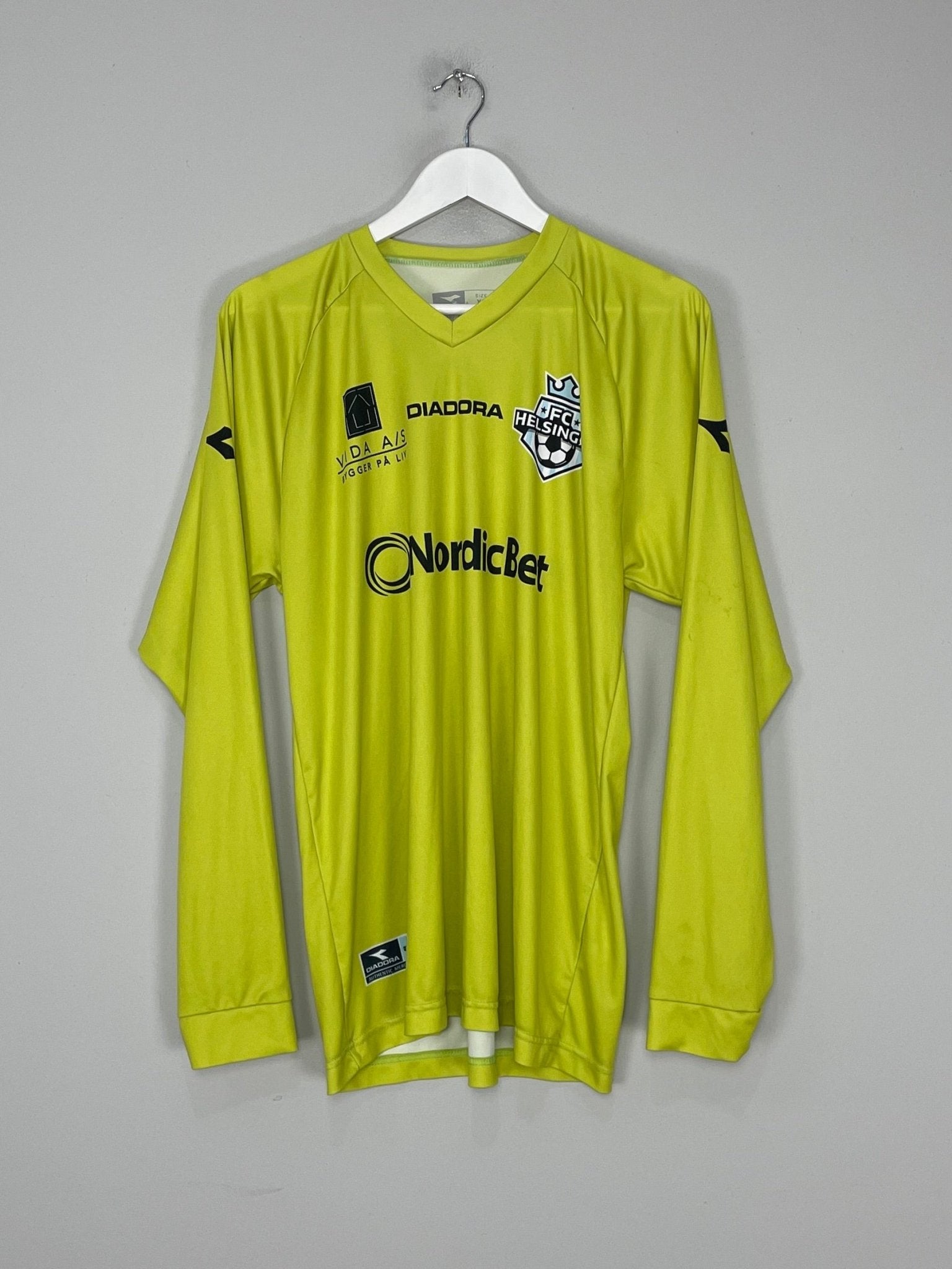 Shop 2017/18 FC HELSINGOR KAPPENBERGER #31 GK SHIRT (XL) DIADORA, classic football shirts, vintage football shirts & retro soccer jerseys at Cult Kits