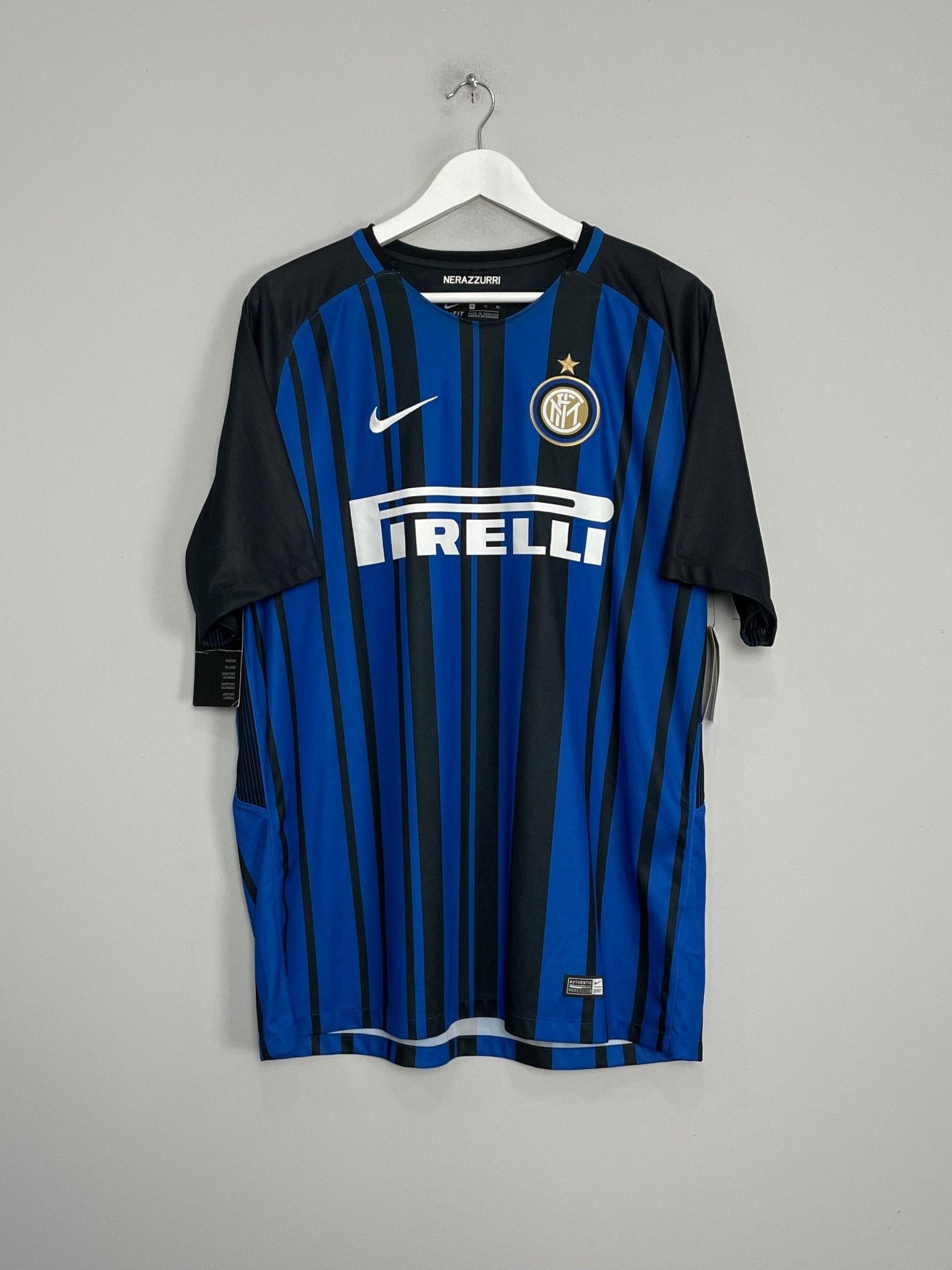 Shop 2017/18 INTER MILAN *BNWT* HOME SHIRT (XL) NIKE, classic football shirts, vintage football shirts & retro soccer jerseys at Cult Kits