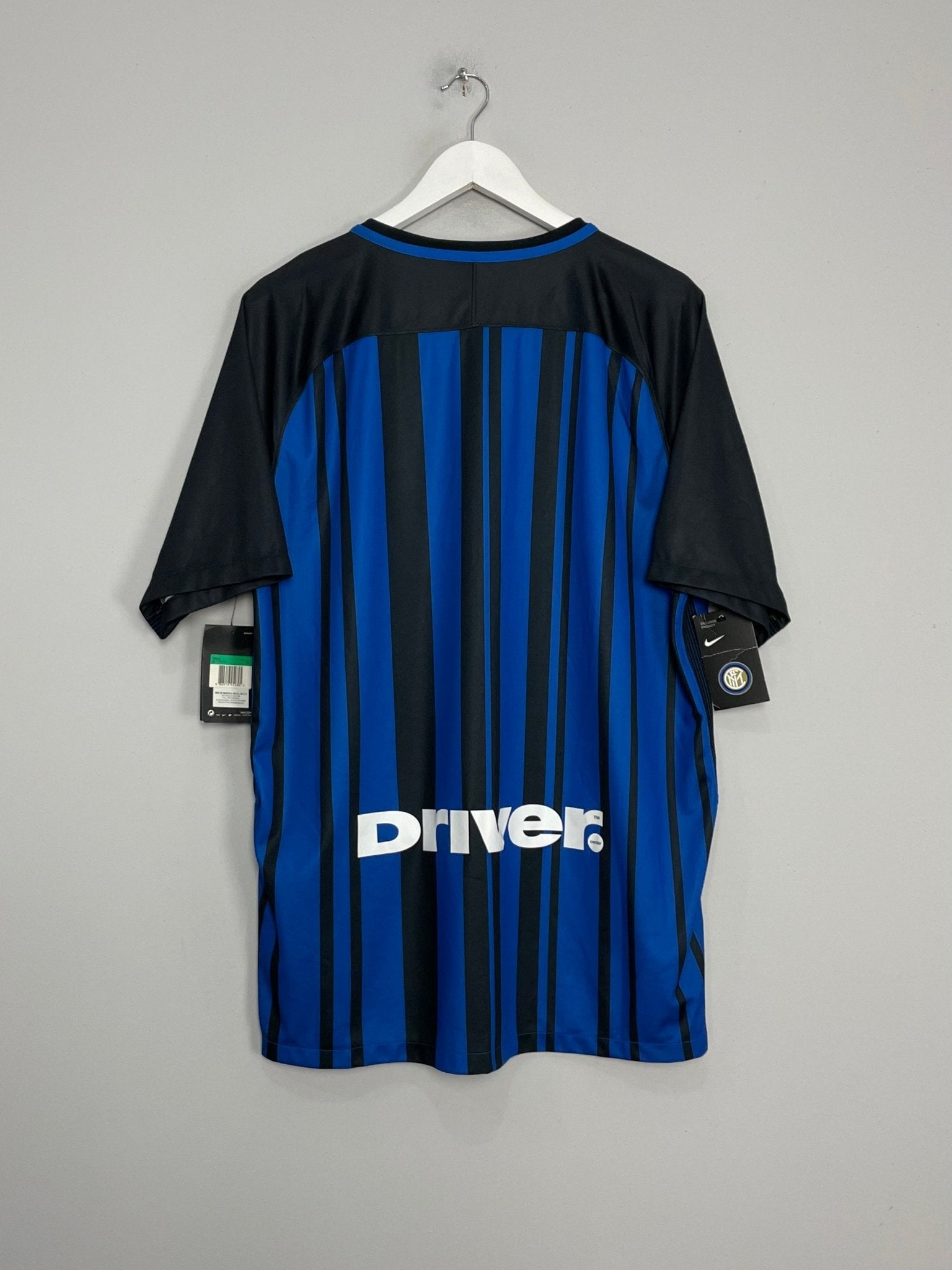 Shop 2017/18 INTER MILAN *BNWT* HOME SHIRT (XL) NIKE, classic football shirts, vintage football shirts & retro soccer jerseys at Cult Kits
