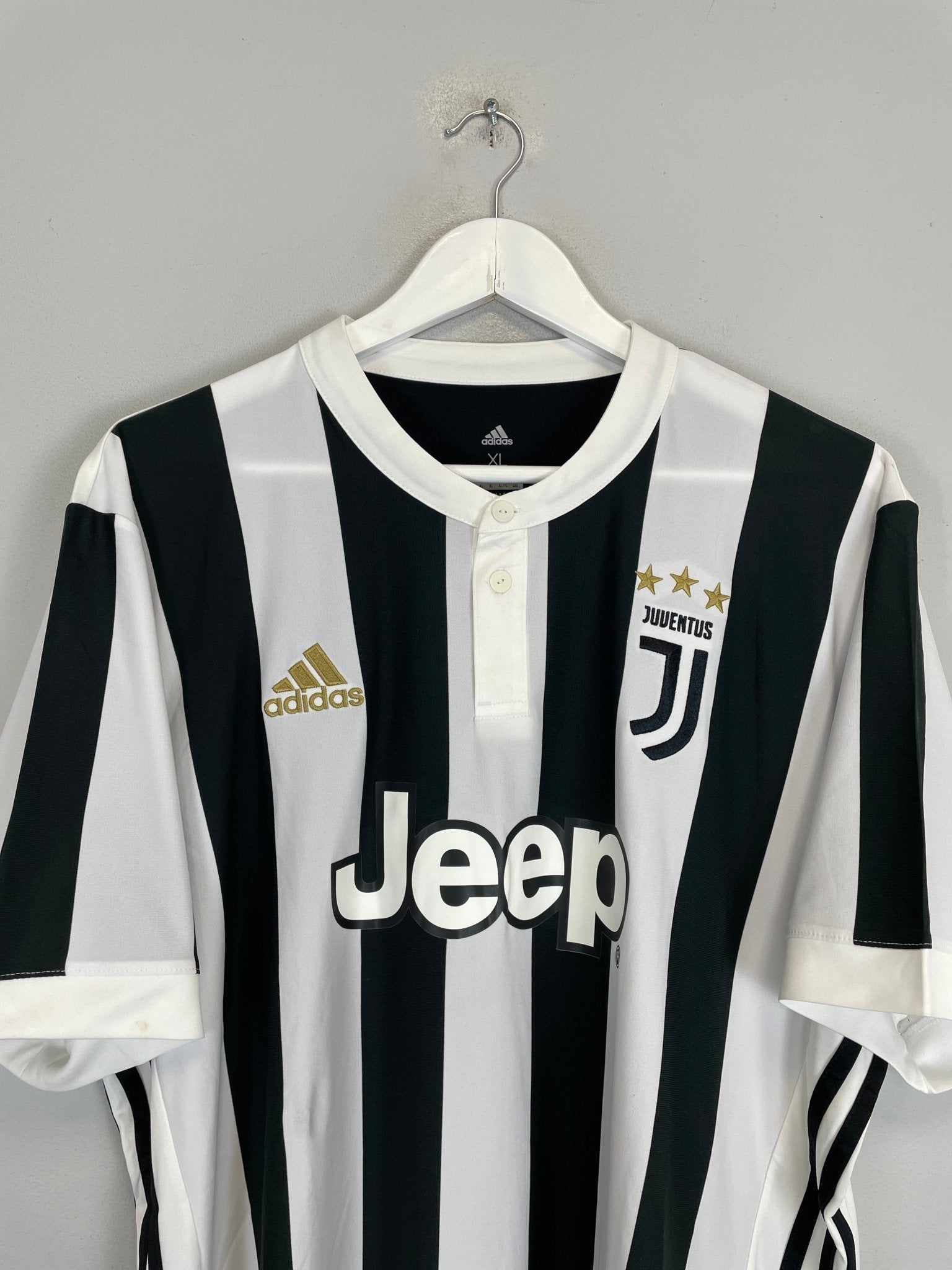 Shop 2017/18 JUVENTUS HOME SHIRT (XL) ADIDAS, classic football shirts, vintage football shirts & retro soccer jerseys at Cult Kits