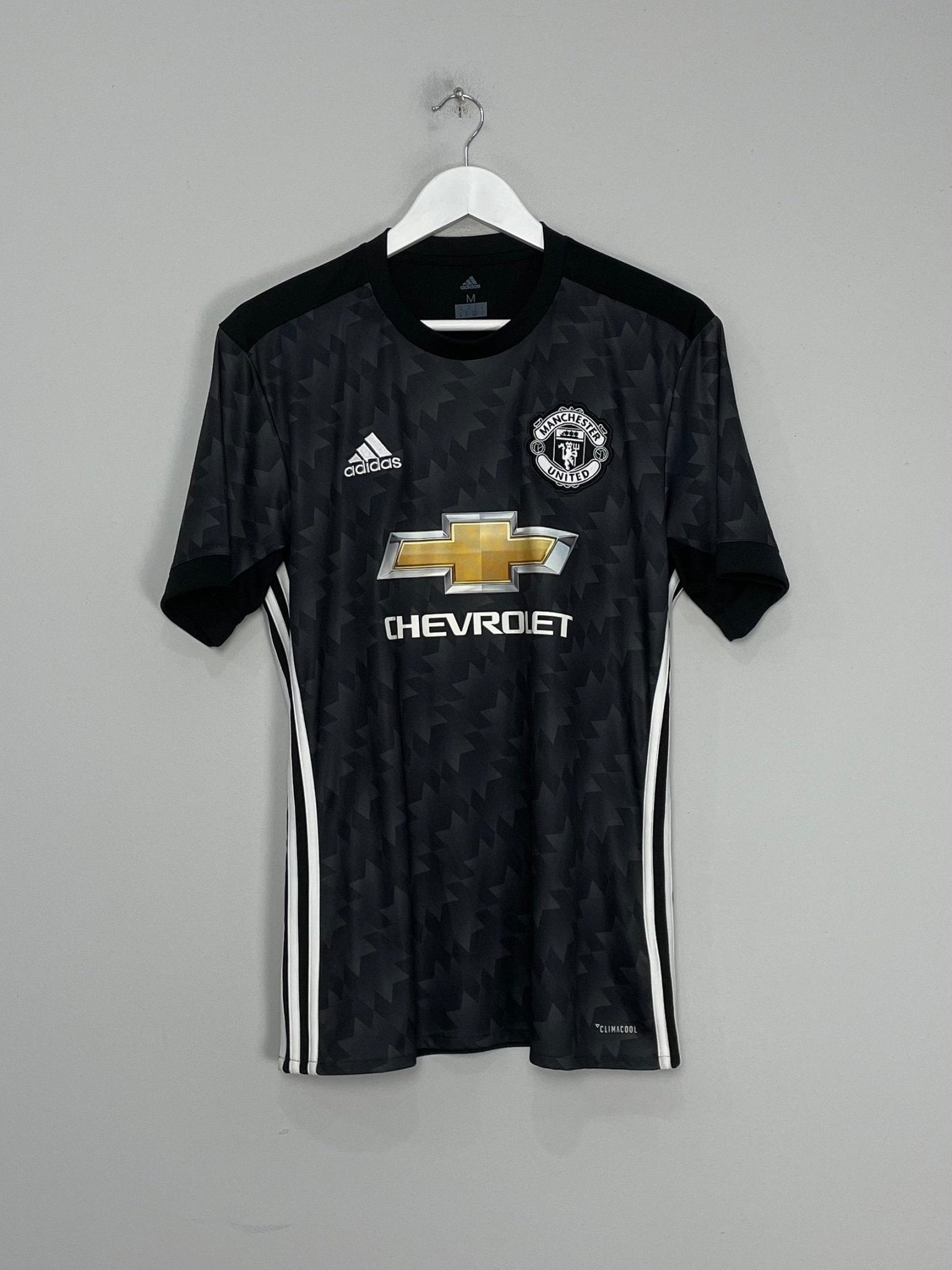 Shop 2017/18 MANCHESTER UNITED AWAY SHIRT (M) ADIDAS, classic football shirts, vintage football shirts & retro soccer jerseys at Cult Kits