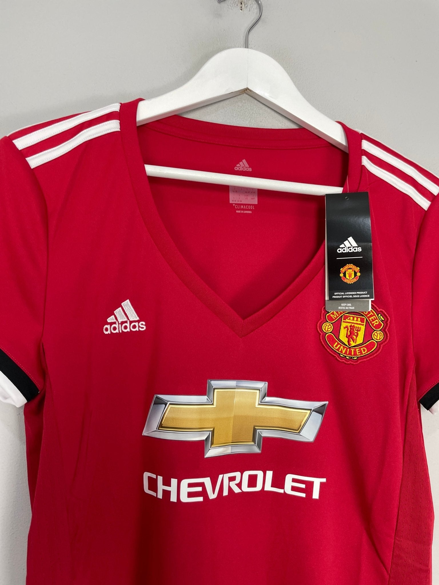 Shop 2017/18 MANCHESTER UNITED *BNWT* HOME SHIRT (L.WOMENS) ADIDAS, classic football shirts, vintage football shirts & retro soccer jerseys at Cult Kits
