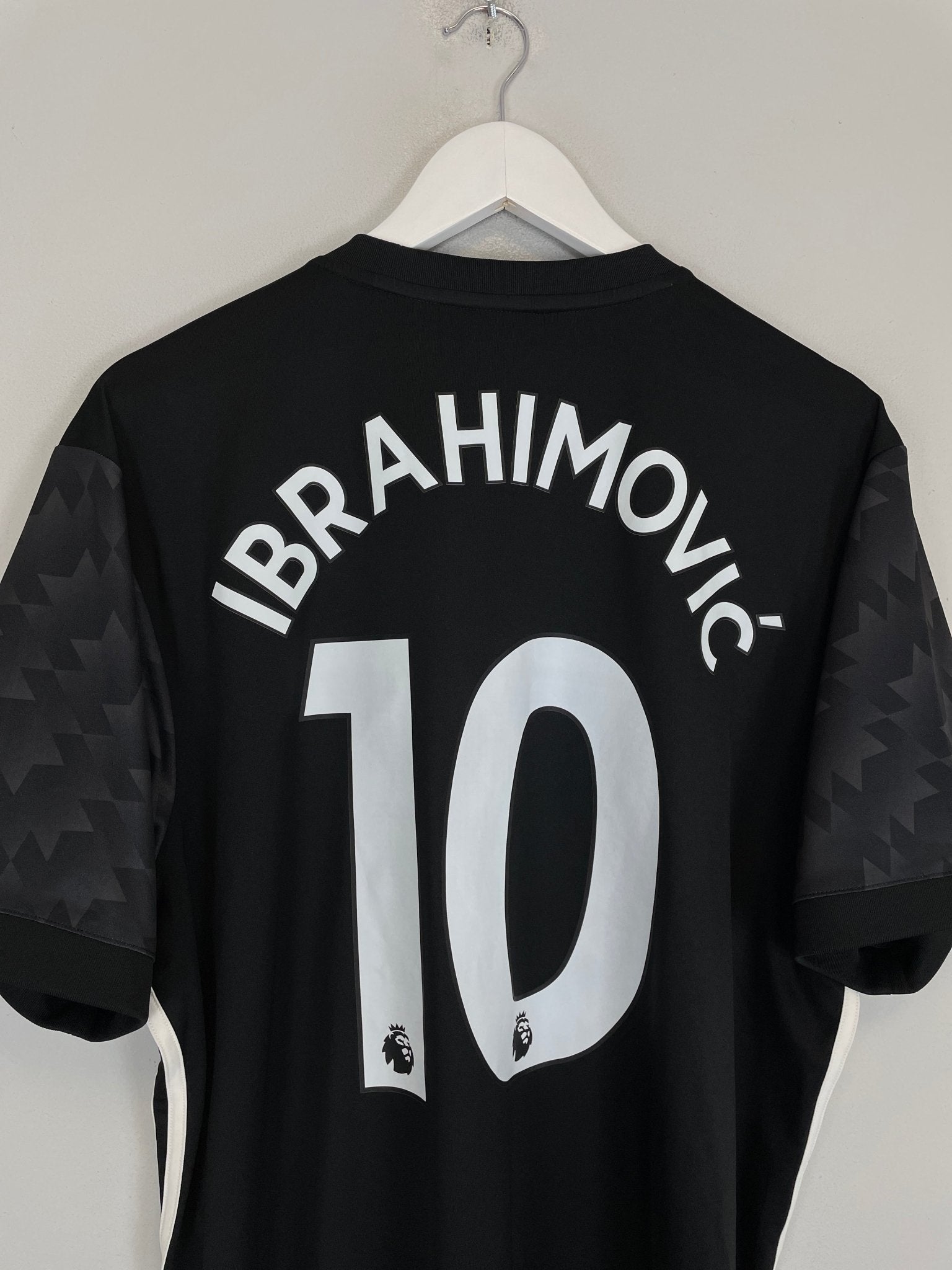 Shop 2017/18 MANCHESTER UNITED IBRAHIMOVIC #10 AWAY SHIRT (XL) ADIDAS, classic football shirts, vintage football shirts & retro soccer jerseys at Cult Kits