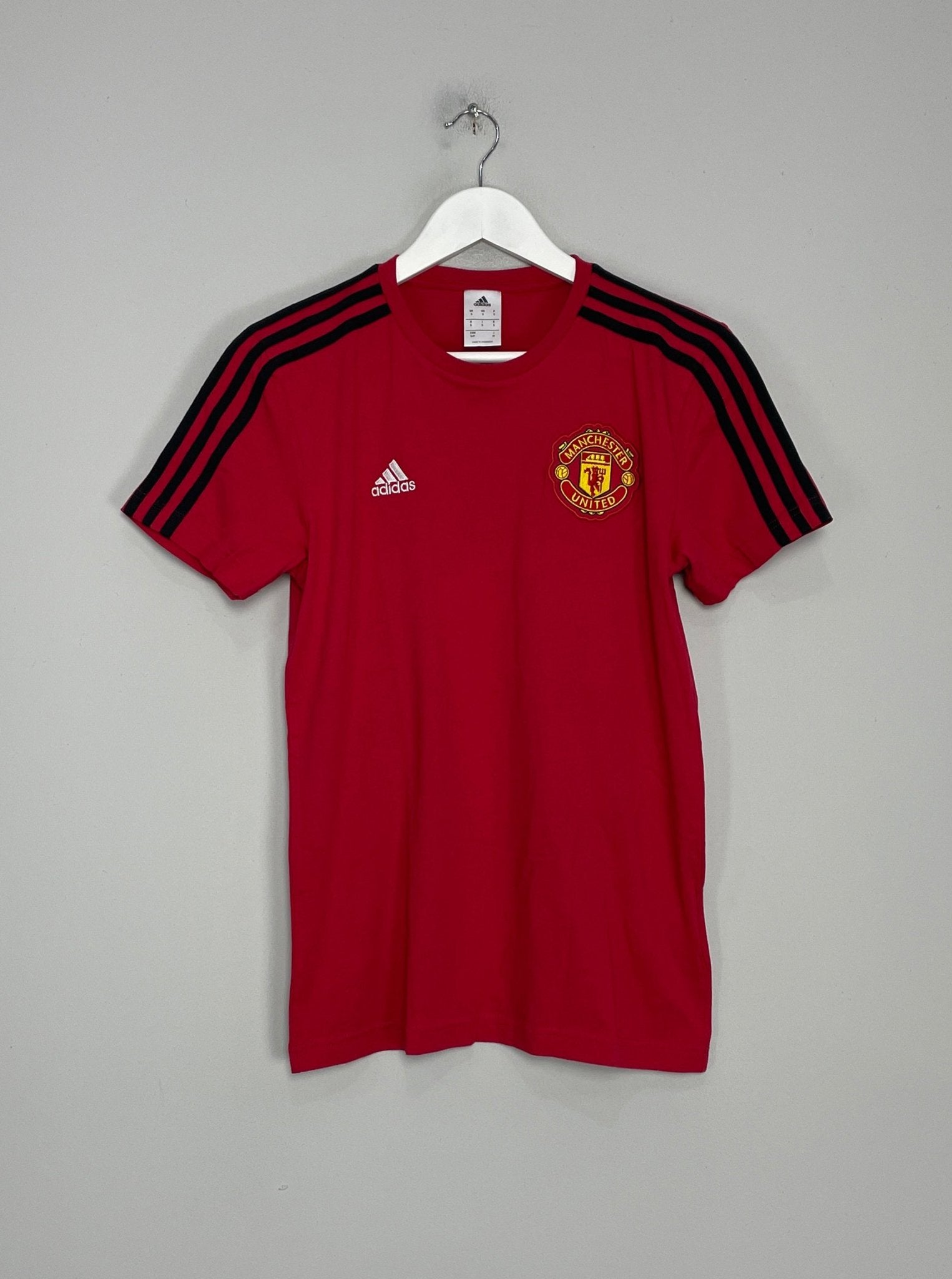 Shop 2017/18 MANCHESTER UNITED T-SHIRT (S) ADIDAS, classic football shirts, vintage football shirts & retro soccer jerseys at Cult Kits