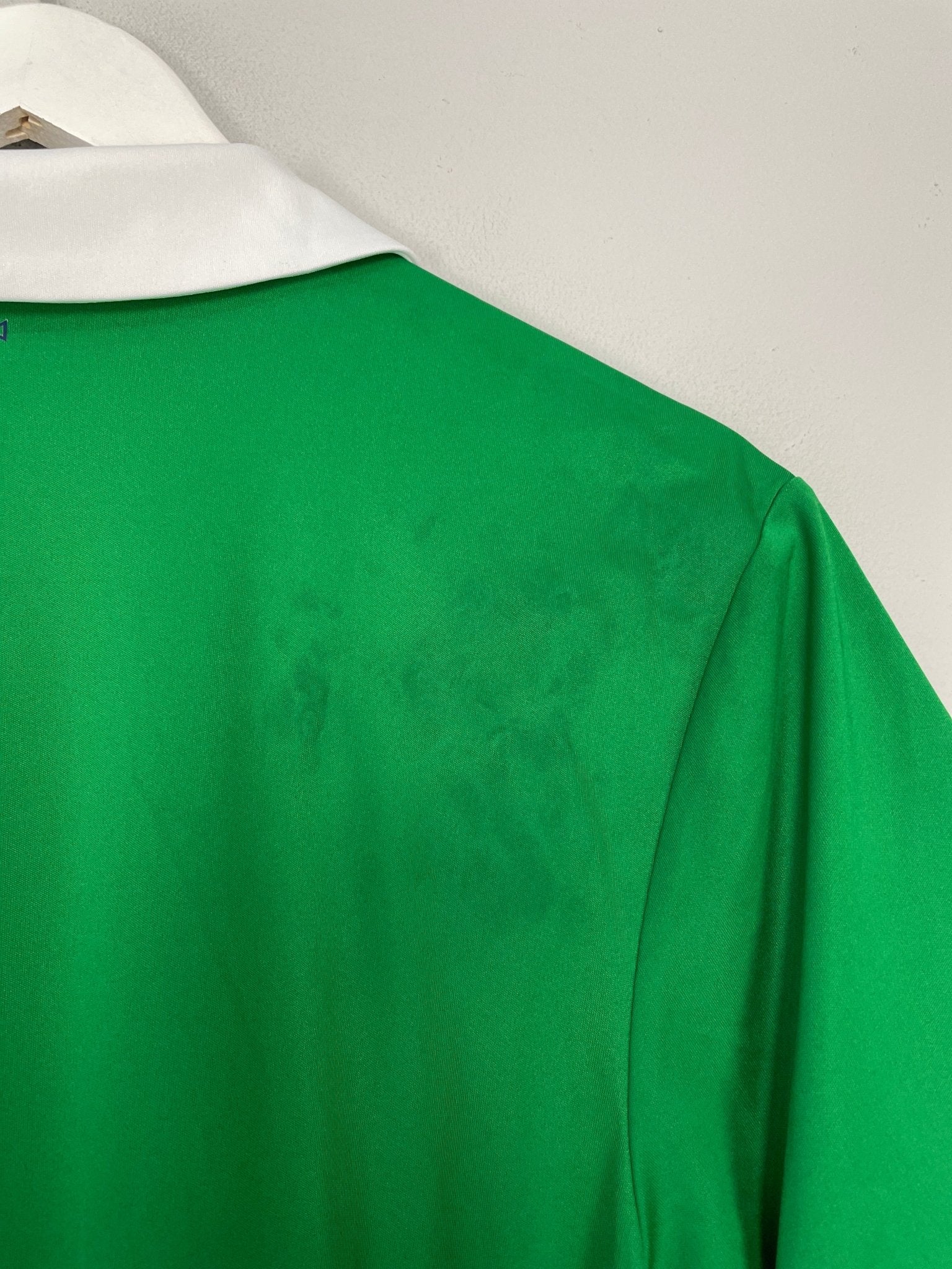 Shop 2017/18 NORTHERN IRELAND HOME SHIRT (M) ADIDAS, classic football shirts, vintage football shirts & retro soccer jerseys at Cult Kits