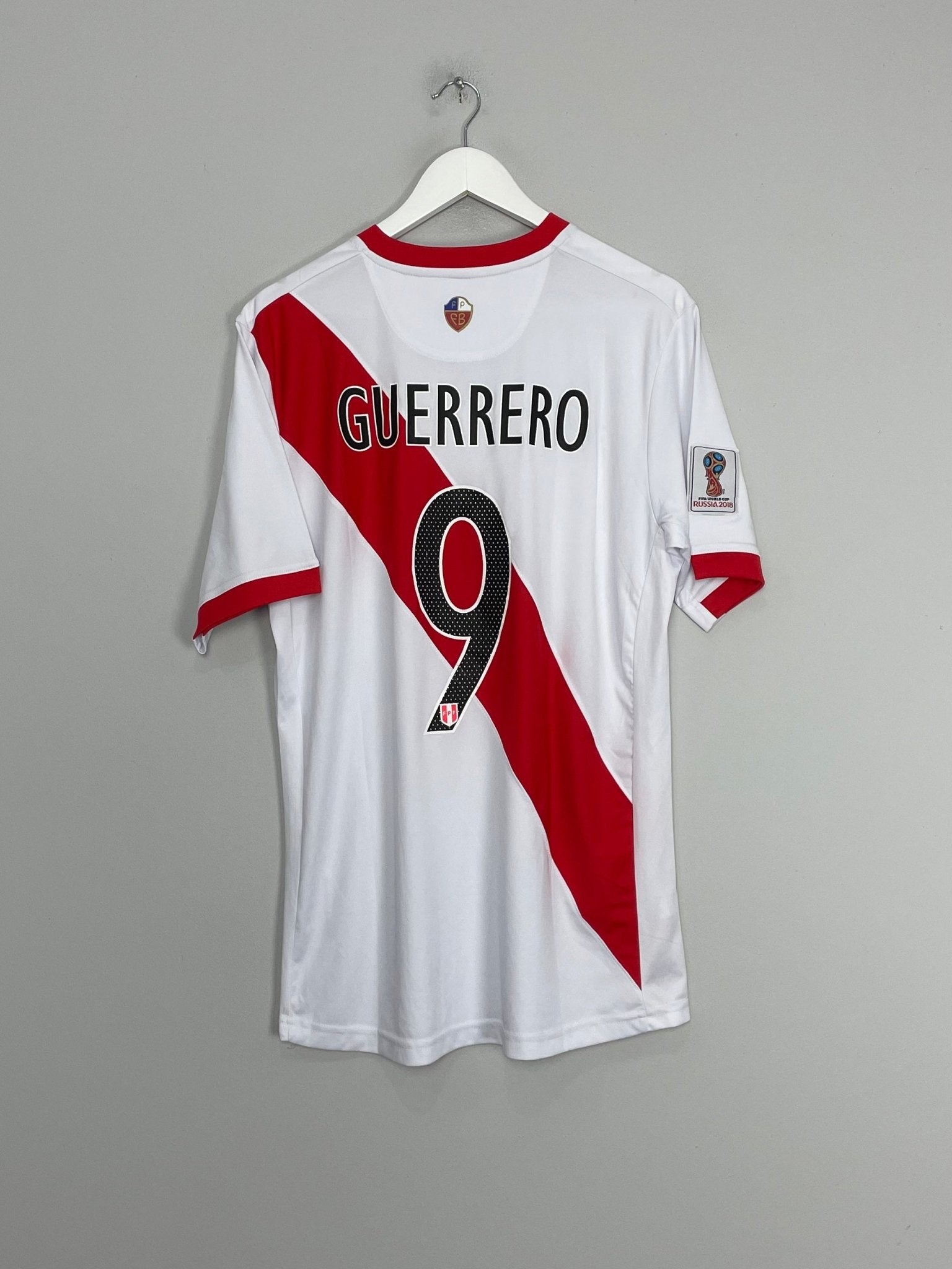 Shop 2017/18 PERU GUERRERO #9 HOME SHIRT (L) UMBRO, classic football shirts, vintage football shirts & retro soccer jerseys at Cult Kits