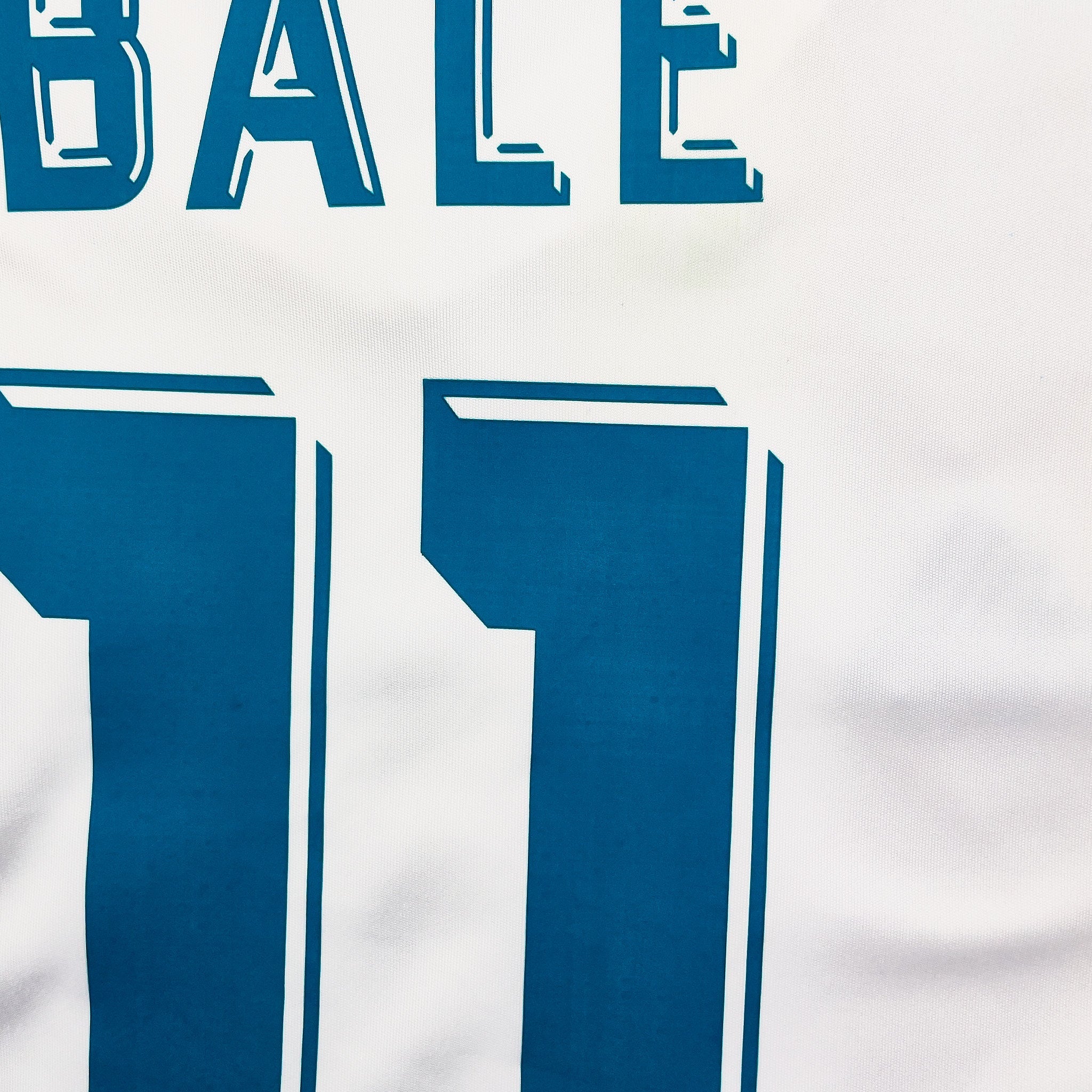 Buy 2017/18 Real Madrid Bale 11 C/L Final Home Shirt (M) Adidas ~ Free worldwide shipping ~ Authentic Vintage Football Shirts from Cult Kits