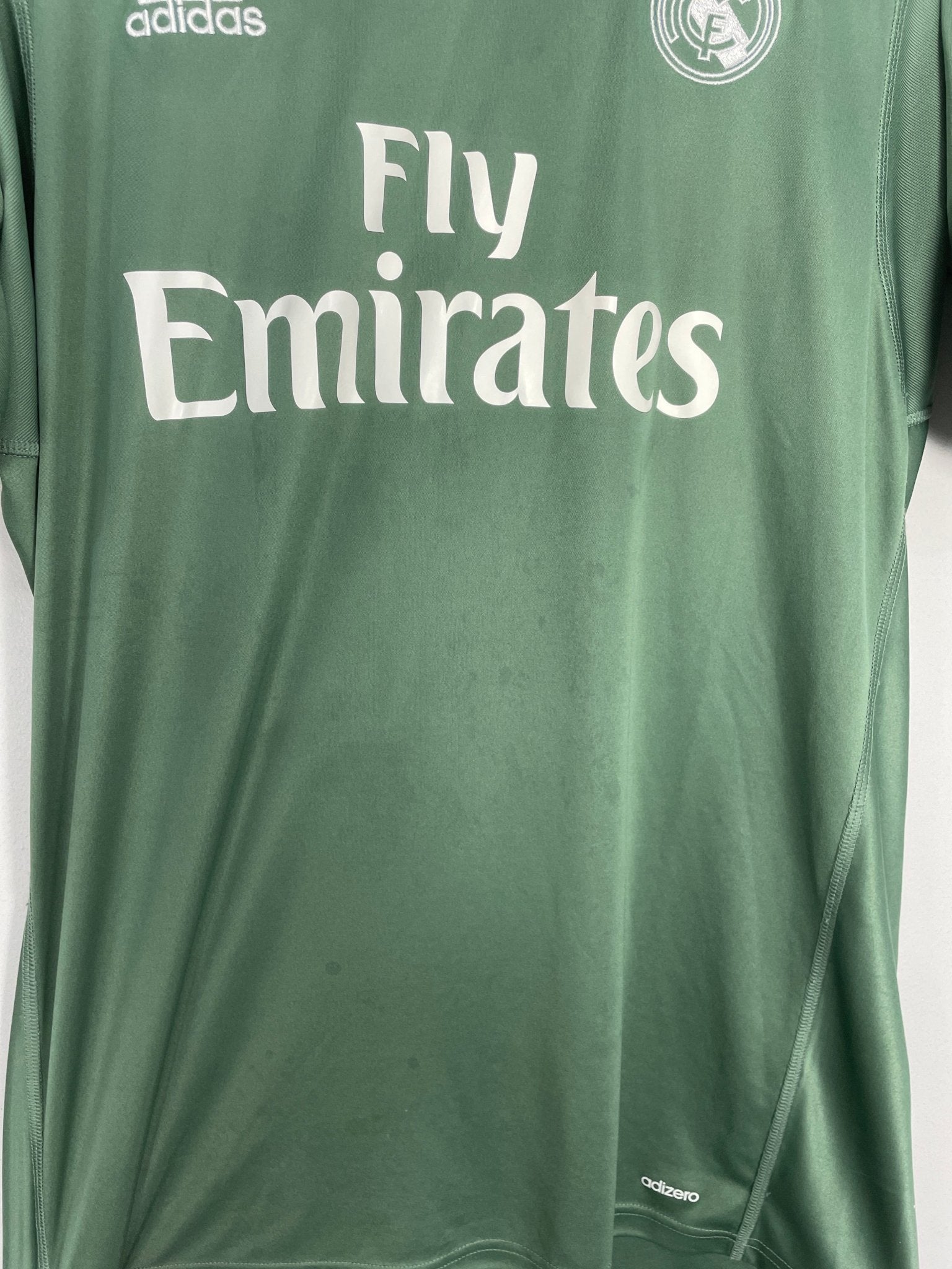 Shop 2017/18 REAL MADRID GK SHIRT (L) ADIDAS, classic football shirts, vintage football shirts & retro soccer jerseys at Cult Kits