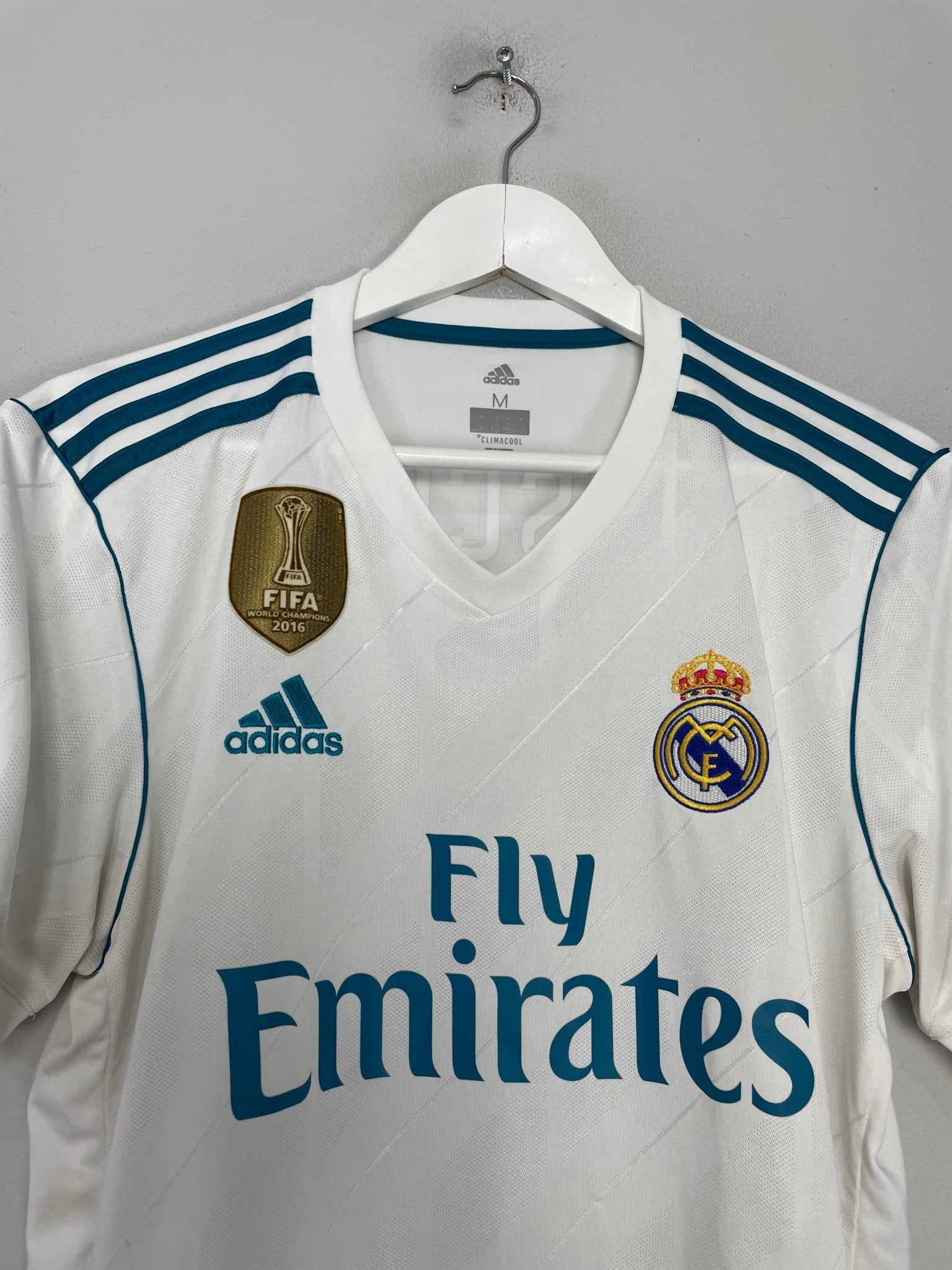 Shop 2017/18 REAL MADRID ISCO #22 HOME SHIRT (M) ADIDAS, classic football shirts, vintage football shirts & retro soccer jerseys at Cult Kits