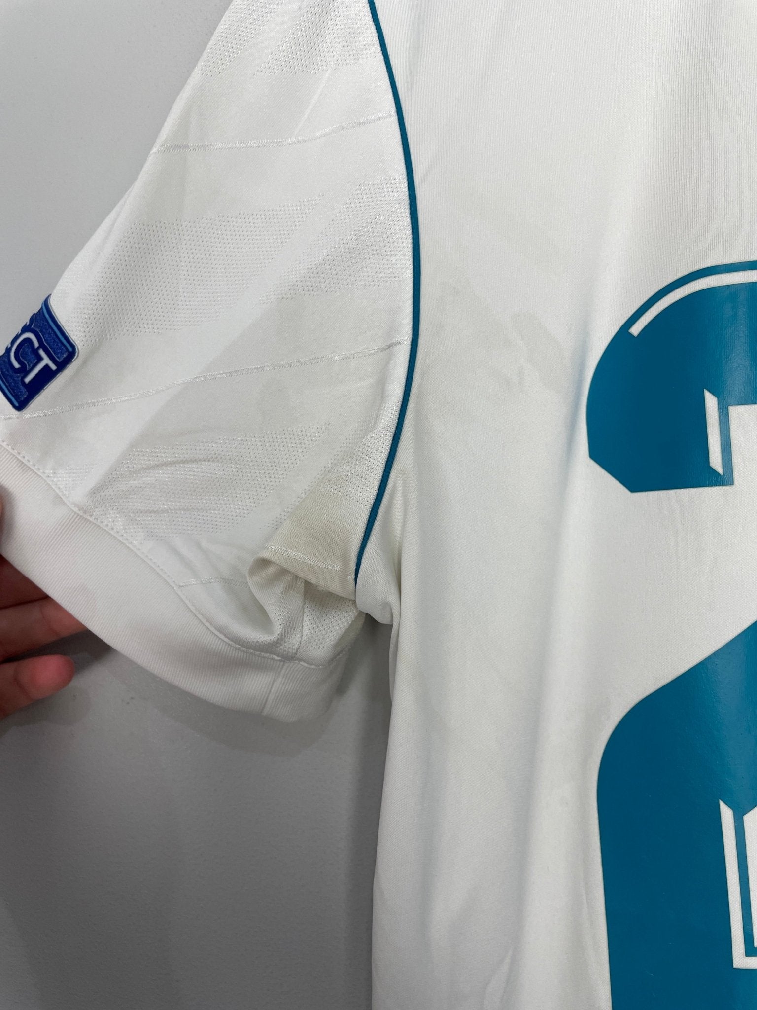 Isco Kit 2017/18 REAL MADRID ISCO #22 HOME SHIRT (M) ADIDAS – Cult Kits