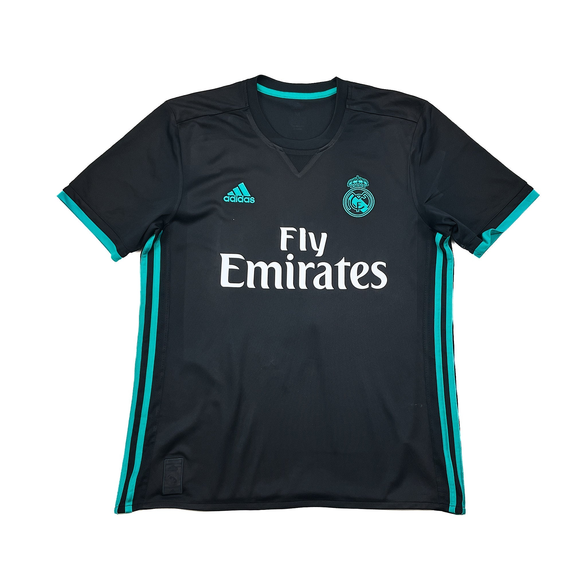 Buy 2017/18 Real Madrid Ronaldo 7 Away Shirt (M) Adidas ~ Free worldwide shipping ~ Authentic Vintage Football Shirts from Cult Kits