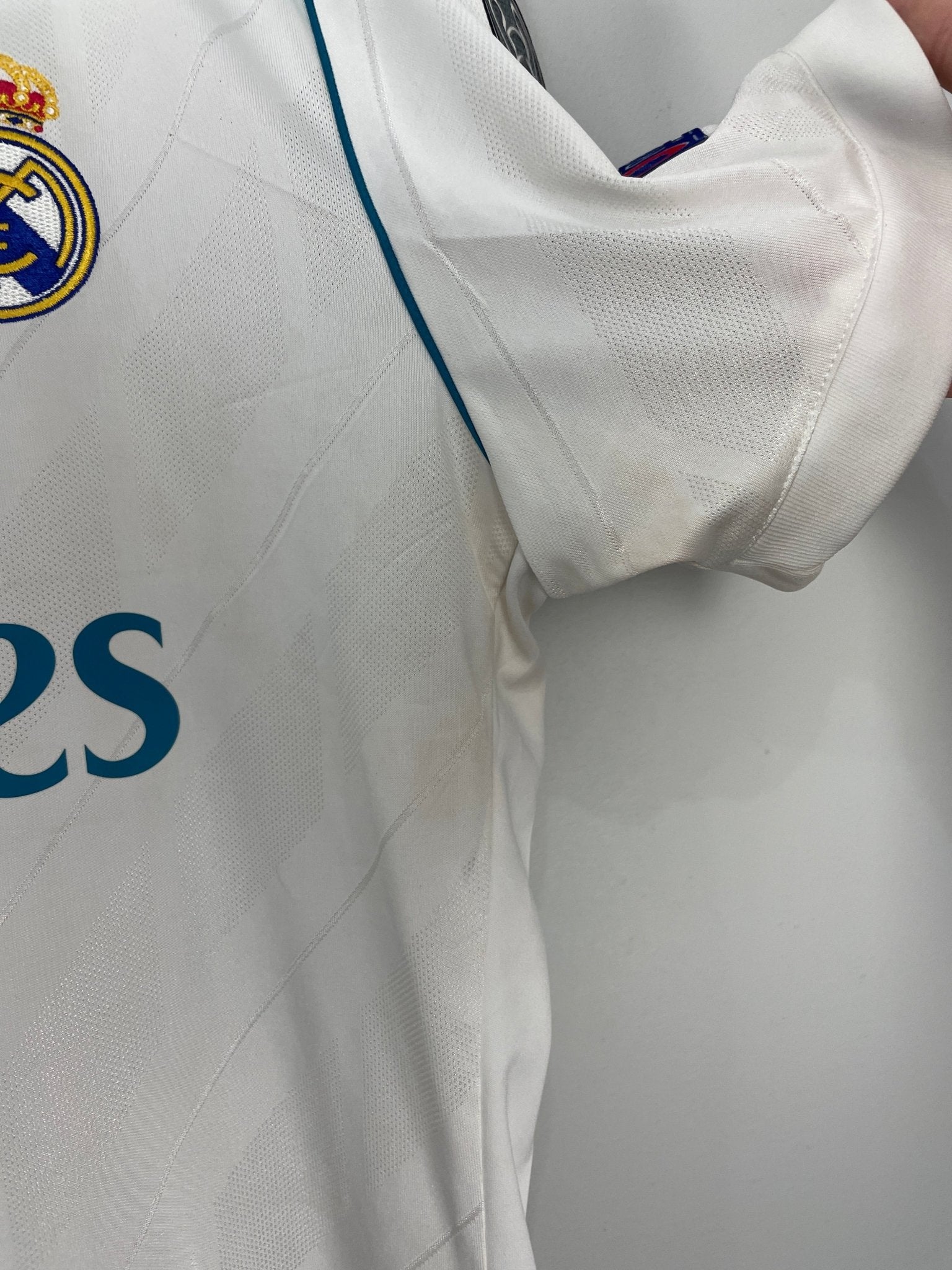 Shop 2017/18 REAL MADRID RONALDO #7 C/L HOME SHIRT (L) ADIDAS, classic football shirts, vintage football shirts & retro soccer jerseys at Cult Kits