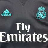 Buy 2017/18 Real Madrid Ronaldo 7 L/S Away Shirt (S) Adidas ~ Free worldwide shipping ~ Authentic Vintage Football Shirts from Cult Kits