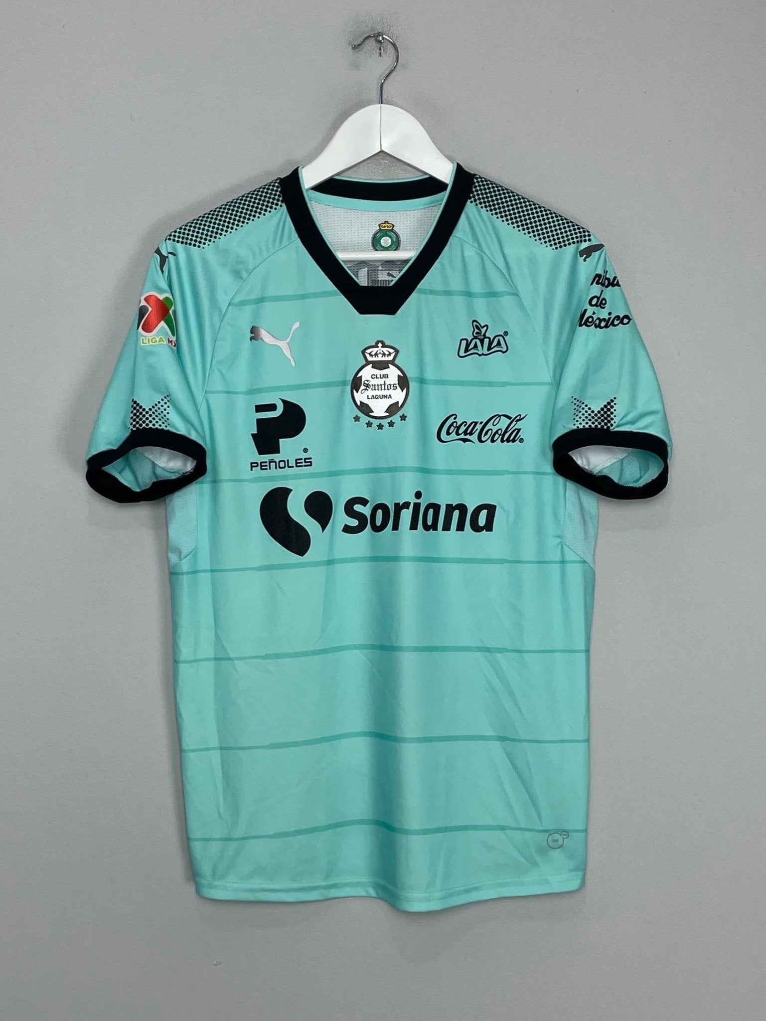Shop 2017/18 SANTOS LAGUNA THIRD SHIRT (M) PUMA, classic football shirts, vintage football shirts & retro soccer jerseys at Cult Kits