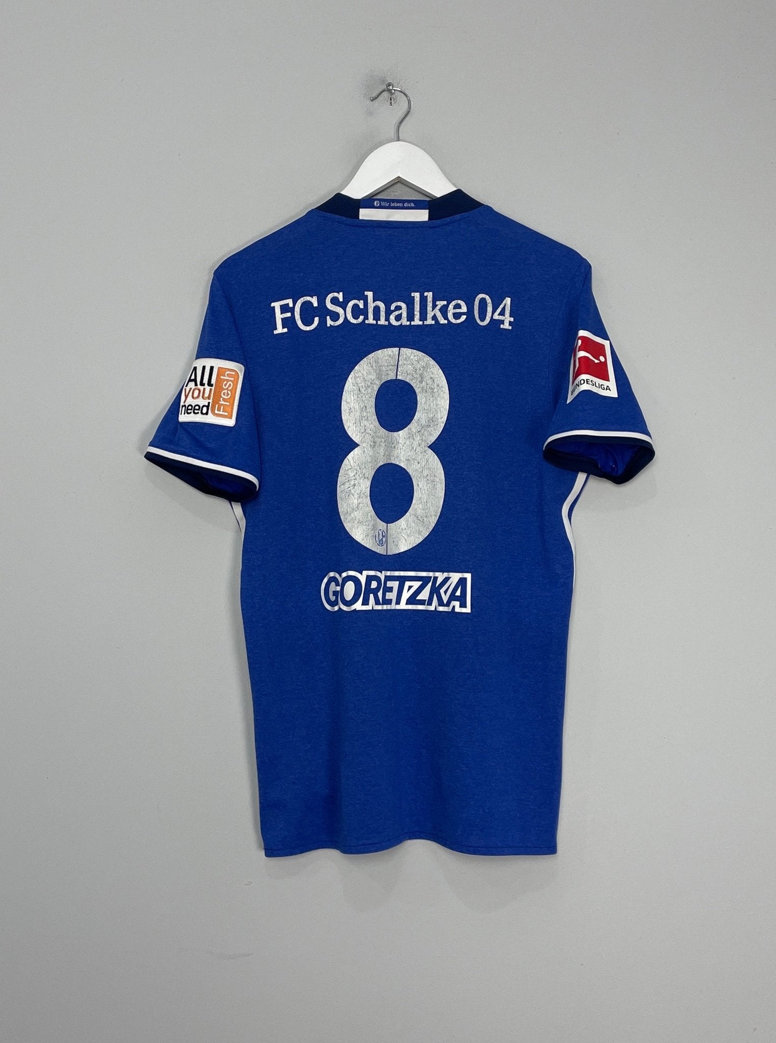 Shop 2017/18 SCHALKE GORETZKA #8 HOME SHIRT (M) ADIDAS, classic football shirts, vintage football shirts & retro soccer jerseys at Cult Kits