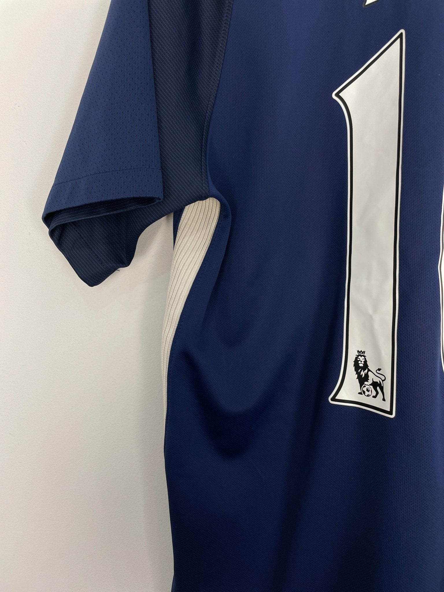 Shop 2017/18 TOTTENHAM KANE #10 AWAY SHIRT (L) NIKE, classic football shirts, vintage football shirts & retro soccer jerseys at Cult Kits