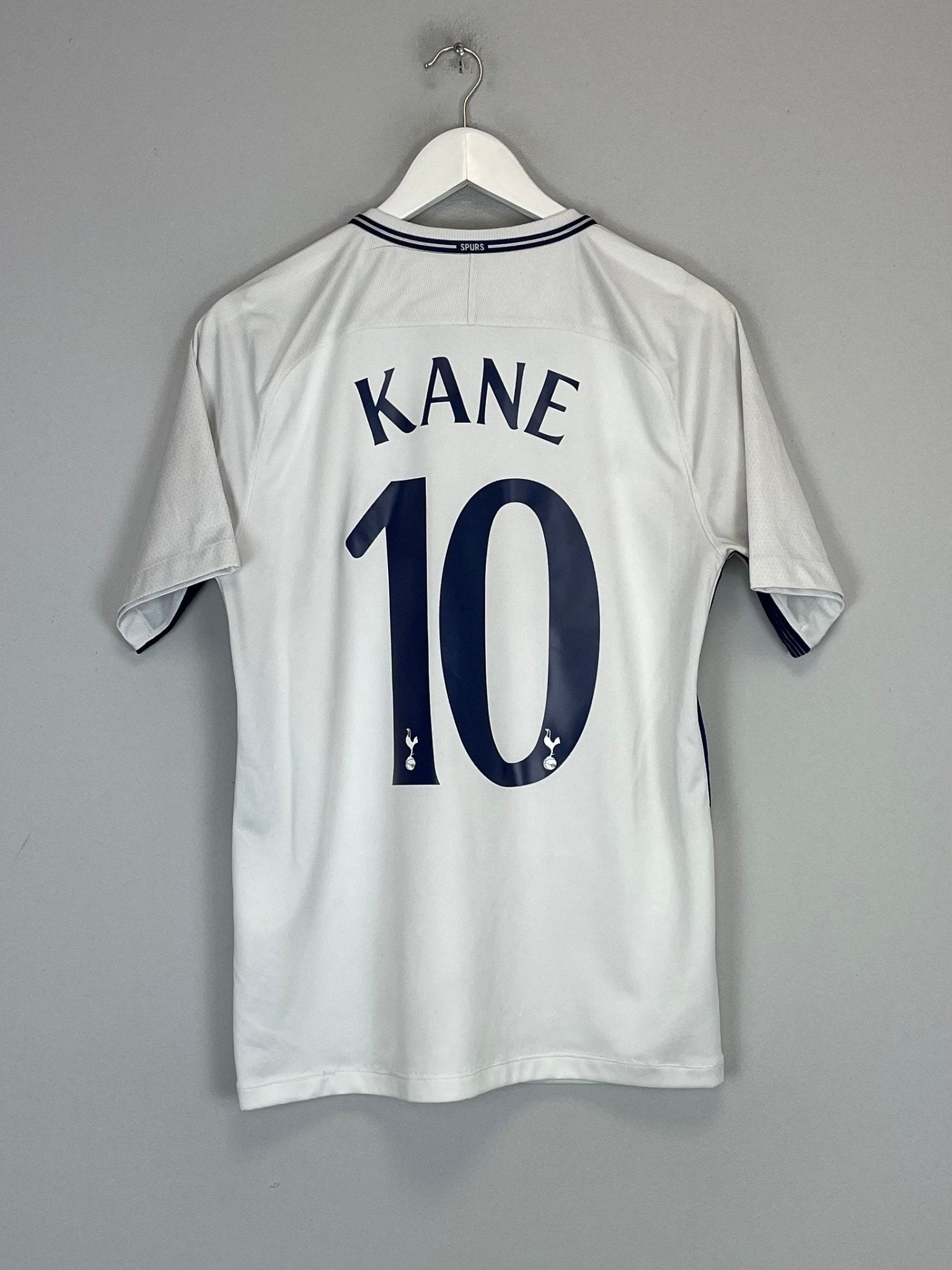 Shop 2017/18 TOTTENHAM KANE #10 HOME SHIRT (M) NIKE, classic football shirts, vintage football shirts & retro soccer jerseys at Cult Kits