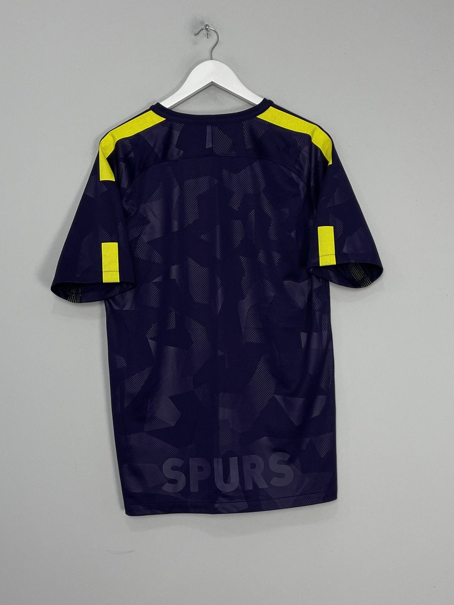 Shop 2017/18 TOTTENHAM THIRD SHIRT (L) NIKE, classic football shirts, vintage football shirts & retro soccer jerseys at Cult Kits