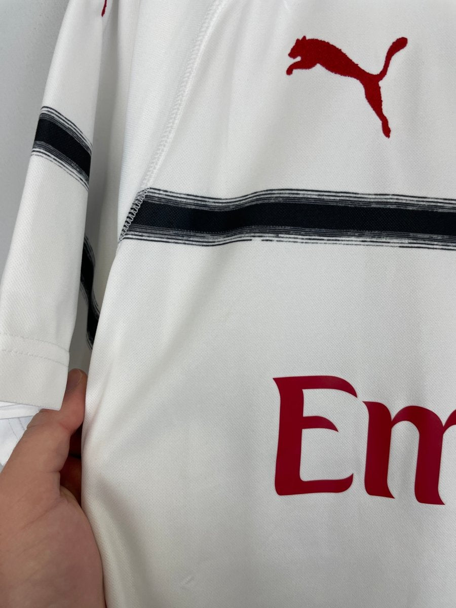 2018/19 AC MILAN AWAY SHIRT (L) PUMA - Cult Kits - Large - Buy Vintage Football Shirts, Authentic Retro Football Shirts For Sale, Classic Football Shirts & Soccer Jersey